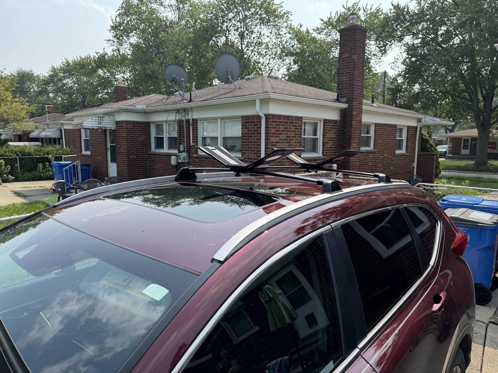 Malone SeaWing Saddle Style Universal Car Roof Rack Kayak Carrier with Bow & Stern Tie-Downs - 70 lb Capacity, V-Style Cradles customer photo 2