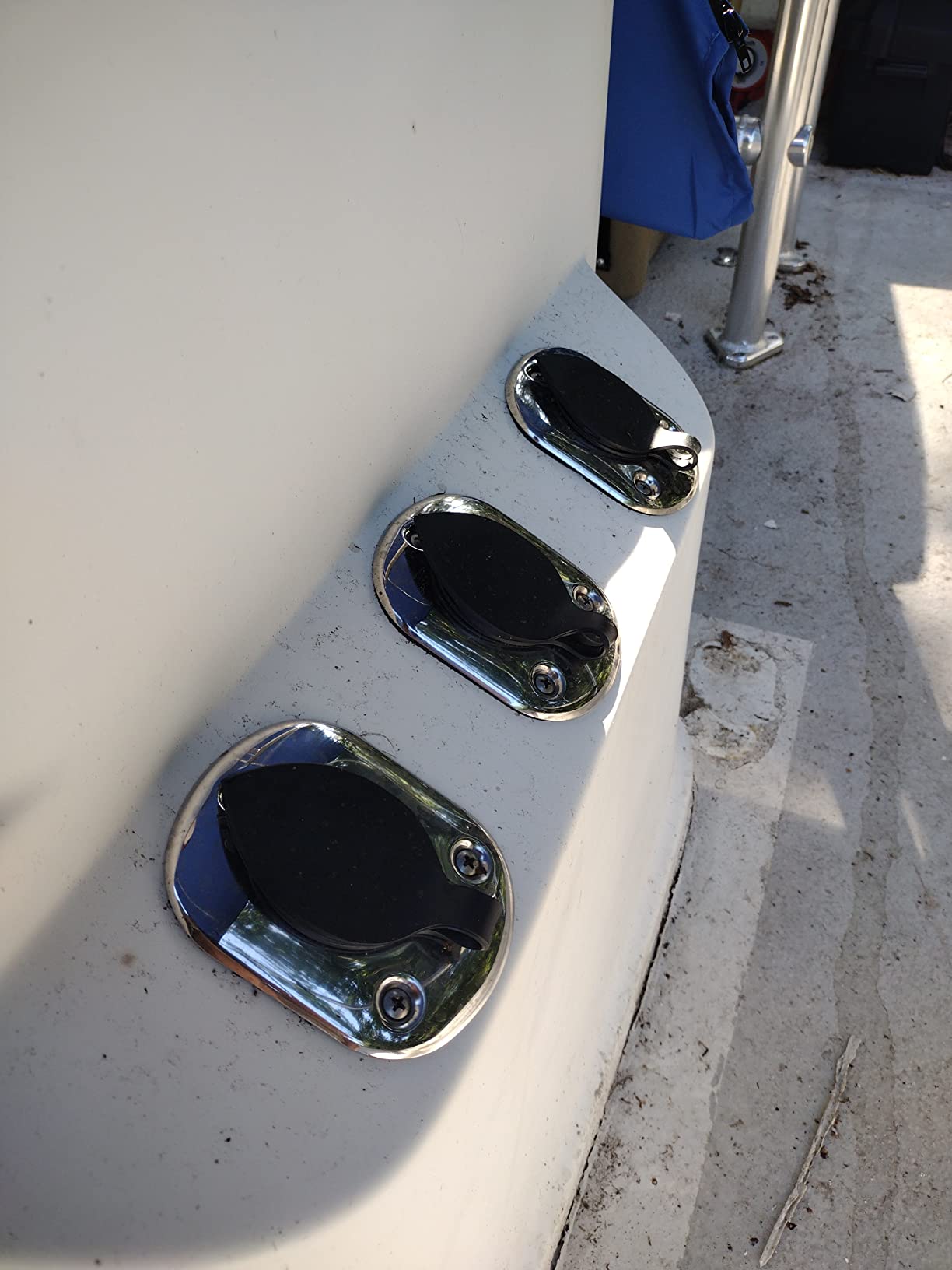 Amarine Made 2Pcs Stainless Steel Fishing Rod Holder Flush Mount with Black PVC Cap and Liner Boat Rod Holder 30 Degrees customer photo 1