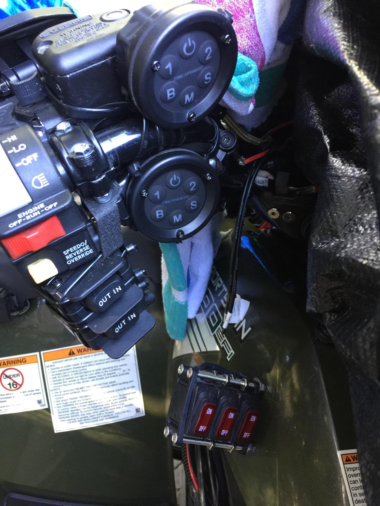 Yak-Power YP-RP5R Power Panel Switching System with Plug-and-Play Connectivity for Easy Addition and Control of Your 12-Volt Electronics on Your Kayak customer photo 1