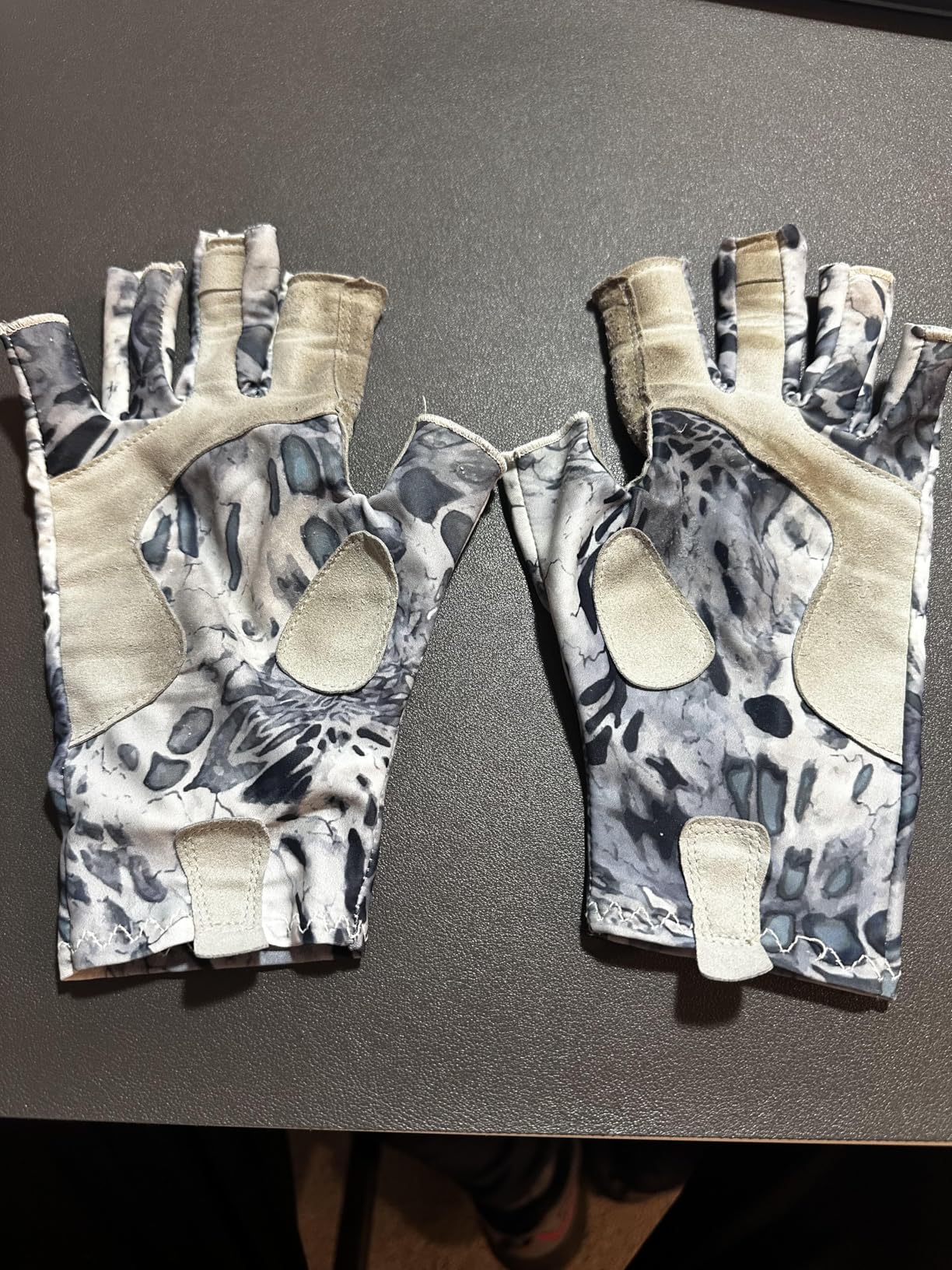 KastKing Sol Armis Sun Gloves UPF50+ Fishing Gloves UV Protection, Sun Protection for Outdoor, Kayaking, Rowing customer photo 1