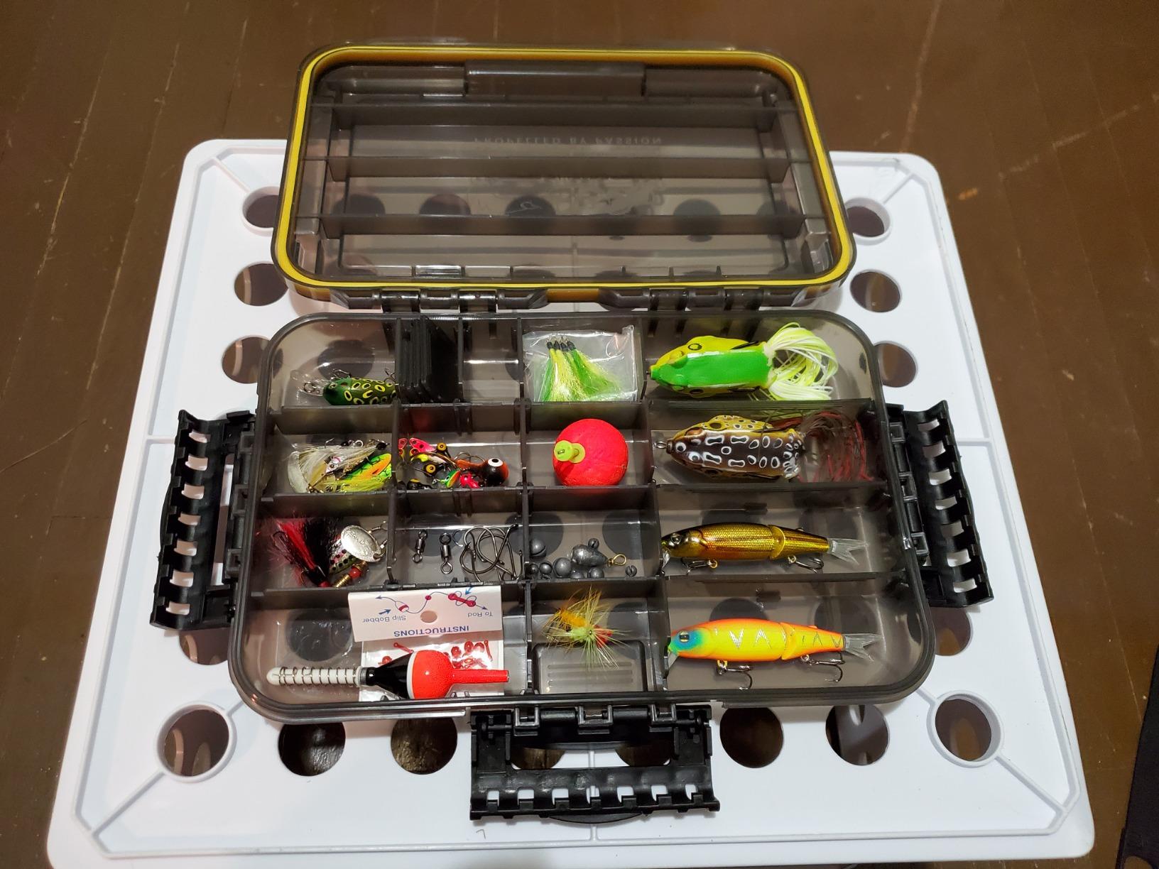 RUNCL Fishing Tackle Box, Waterproof Tray for Jigs Lures, Thicker Floating Tackle Utility Box with Adjustable Dividers, 3600/3700/Large 3700 Size customer photo 2