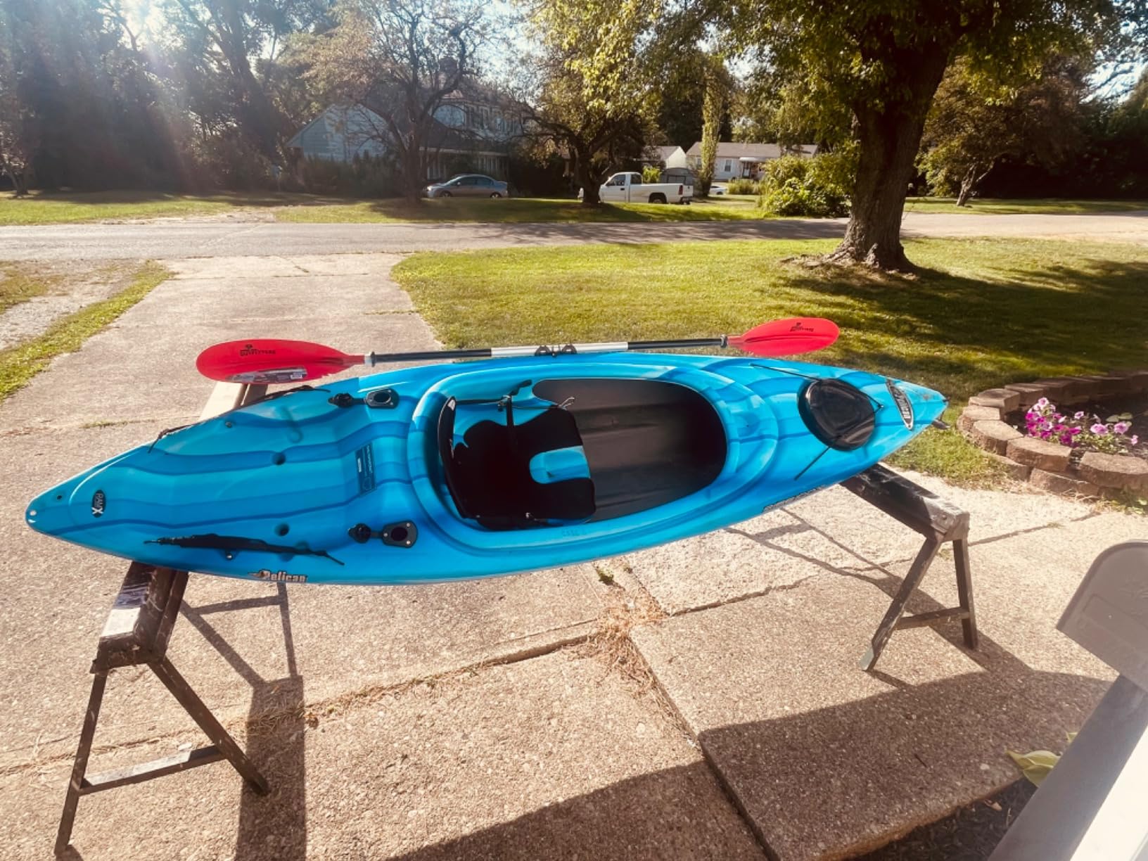 YakAttack PadLoc Kayak Paddle Holder with 2-Screw Universal Mount | Secure Paddle Clip with Two Points of Contact | Fits Standard Oar Shafts | Quiet & Durable | Kayak Accessories | Made in USA customer photo 2