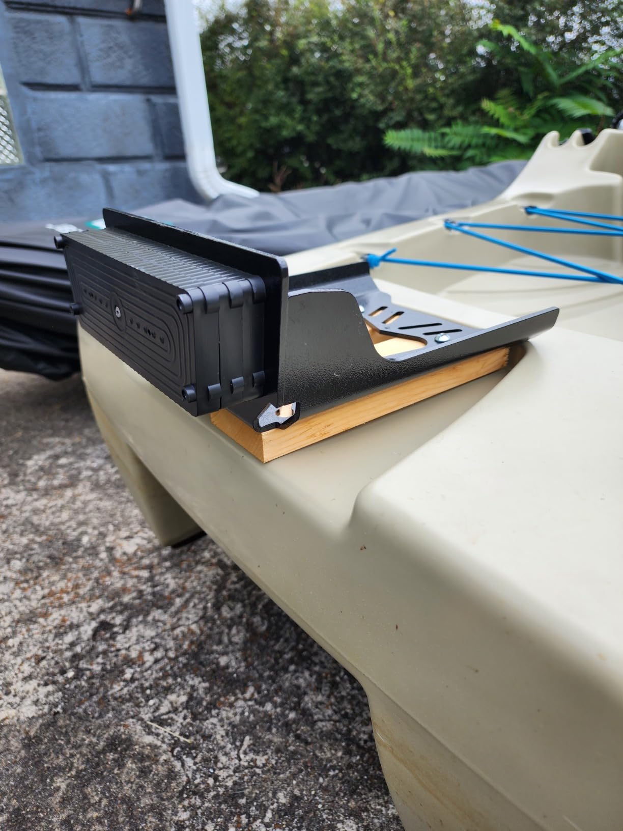 Transom Trolling Motor Mount for Kayaks, Trolling Motor Mount for Clamp-on Electric Trolling Motors customer photo 1