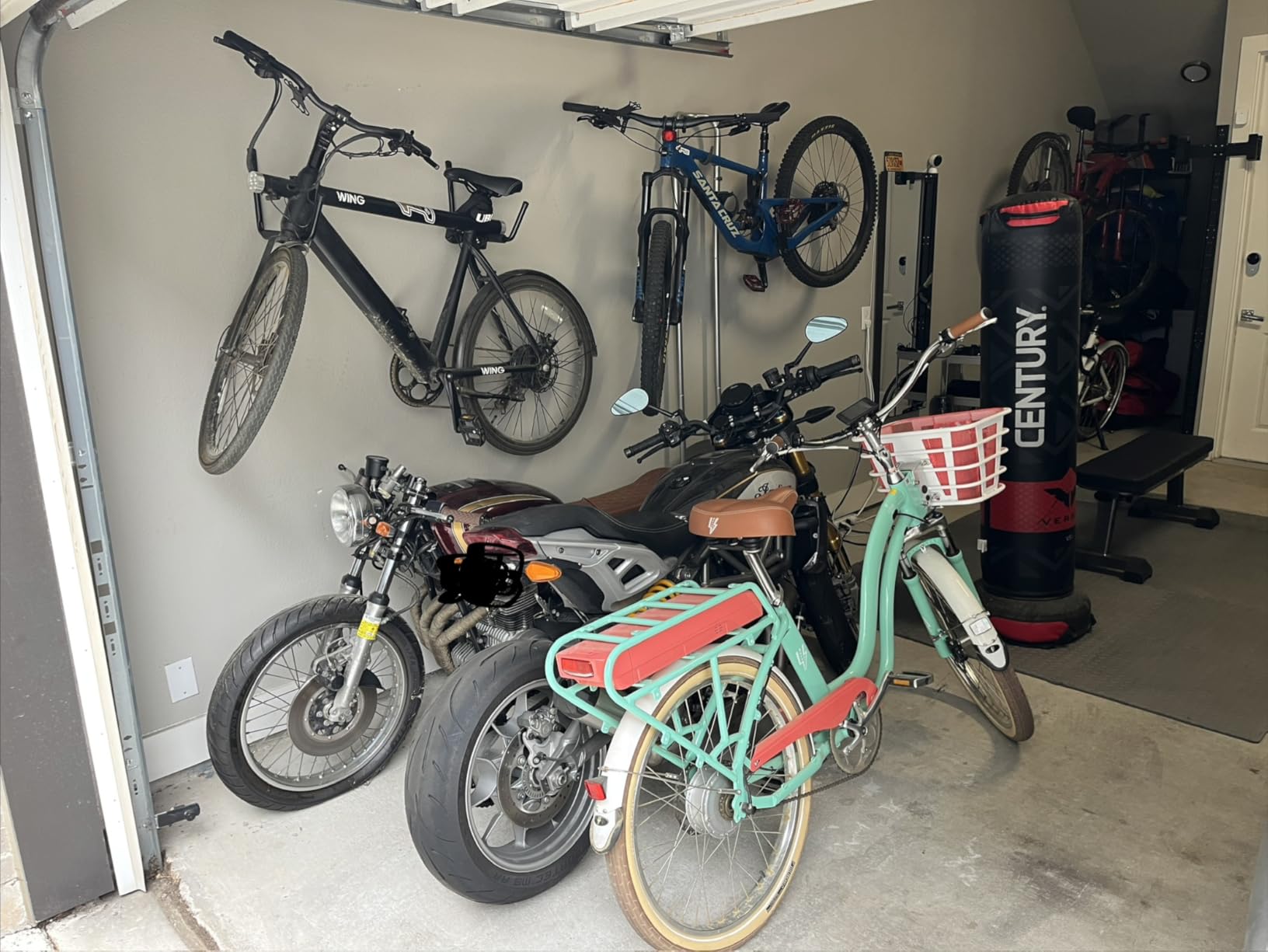WALMANN Wall Mount Kayak Hooks, Lightweight Storage Rack for Garage Utility Hangers, Canoe, Surfboard, Skiis, Snowboard, Paddle Board, Ladders customer photo 2