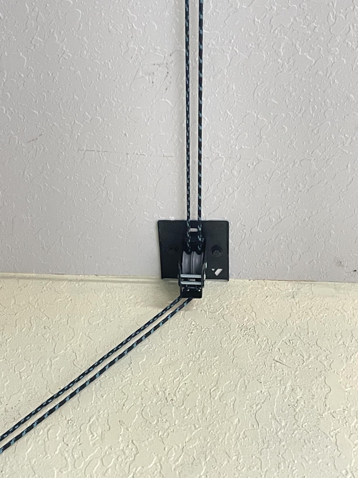 Teal Triangle Pulley Hoist for Kayaks, Canoes, and Paddleboards - Heavy Duty Garage Storage Lift - Kayak Hanger Holds 150 lbs and Fits 10-14 ft Tall Garage Ceilings customer photo 2