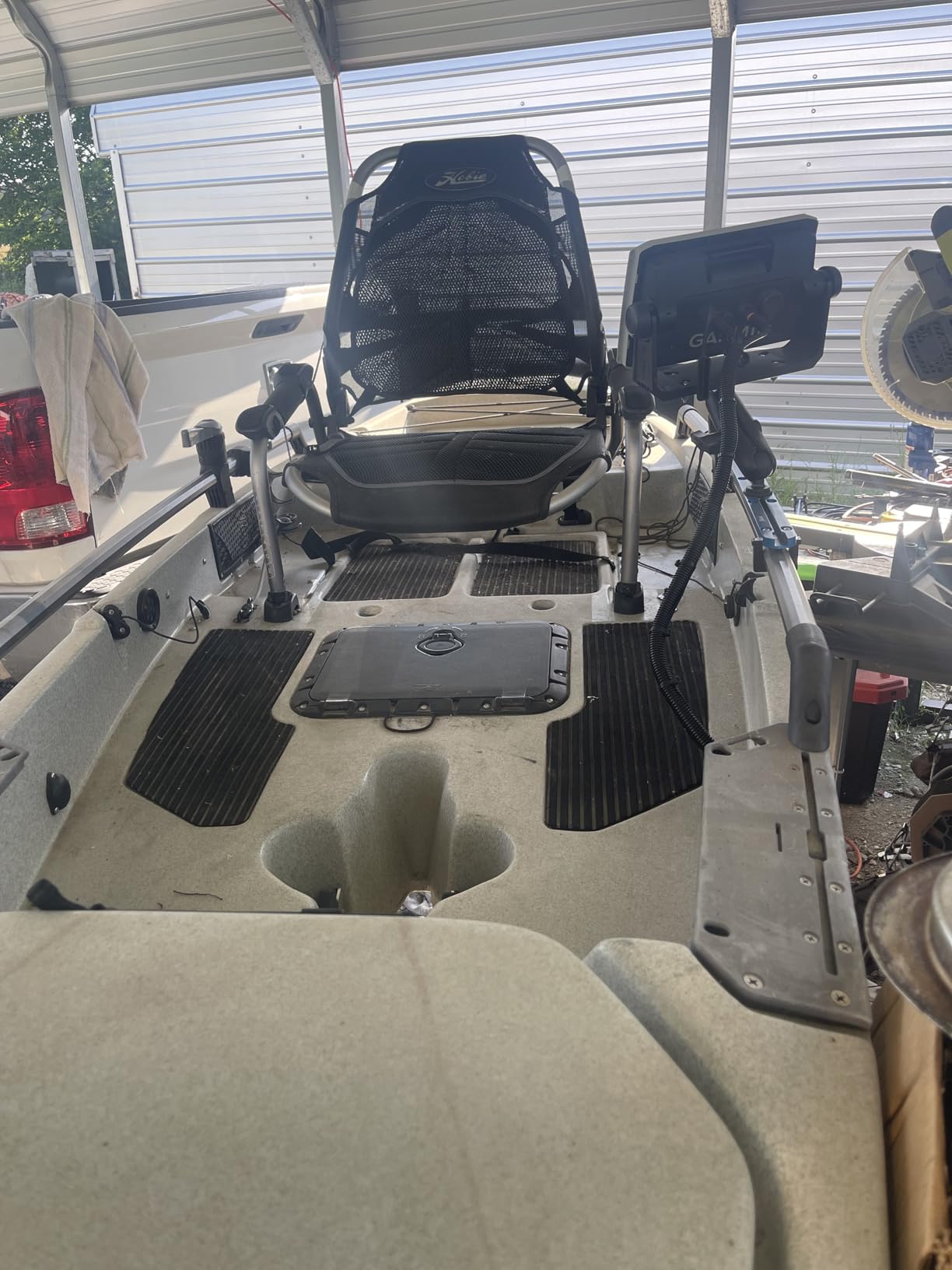 Yak-Power Complete System for Kayaks | Digital Switching with Plug-and-Play Connectivity and Control of Your 12-Volt Electronics customer photo 2