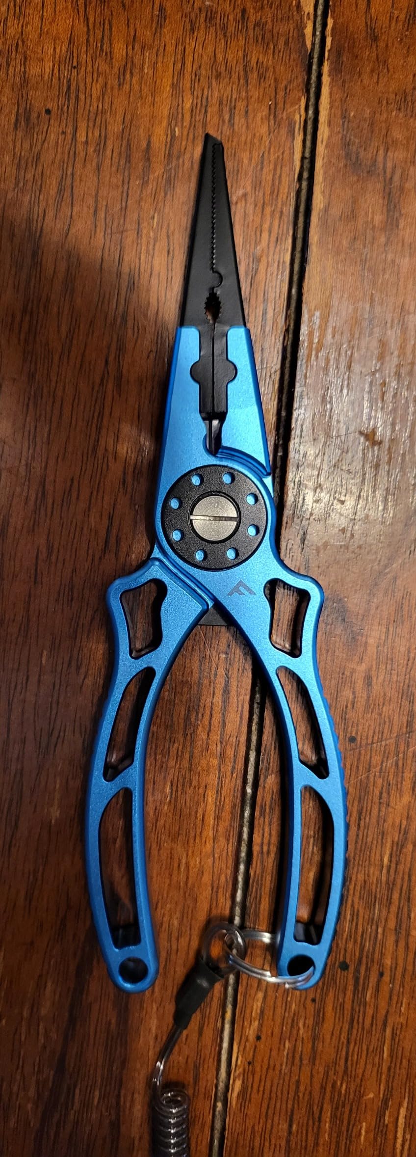 FLISSA Fishing Pliers, Safety Lock Design Fish Pliers Saltwater, Aluminum Hook Remover, Titanium 6Al-4V Jaw and Tungsten Carbide Line Cutters, Sheath & Lanyard customer photo 1