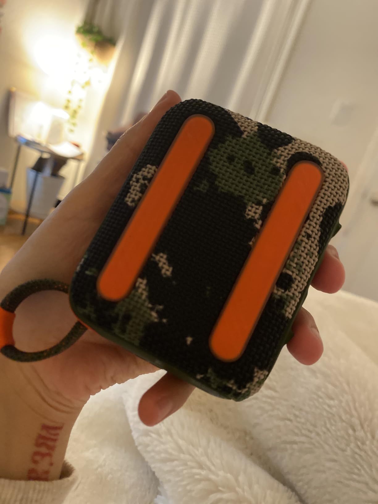 JBL Go 4 - Ultra-Portable, Waterproof and Dustproof Bluetooth Speaker, Big JBL Pro Sound with Punchy bass, 7-Hour Built-in Battery, Made in Part with Recycled Materials (Squad) customer photo 1