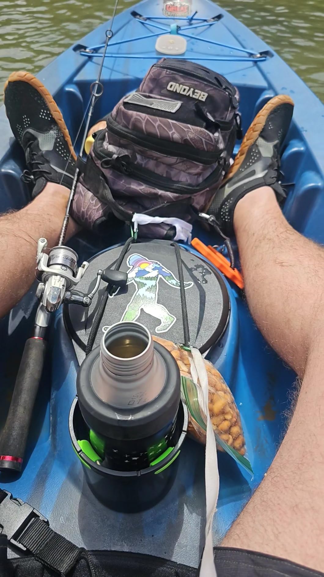 Mellbree Kayak Cup Holder, Anti-Toppling Fishing Drink Holder Kayak Accessories Track Mount for Fishing, Fish Bait Storage, Phone Holder Multifunctional Bottle Holder customer photo 2