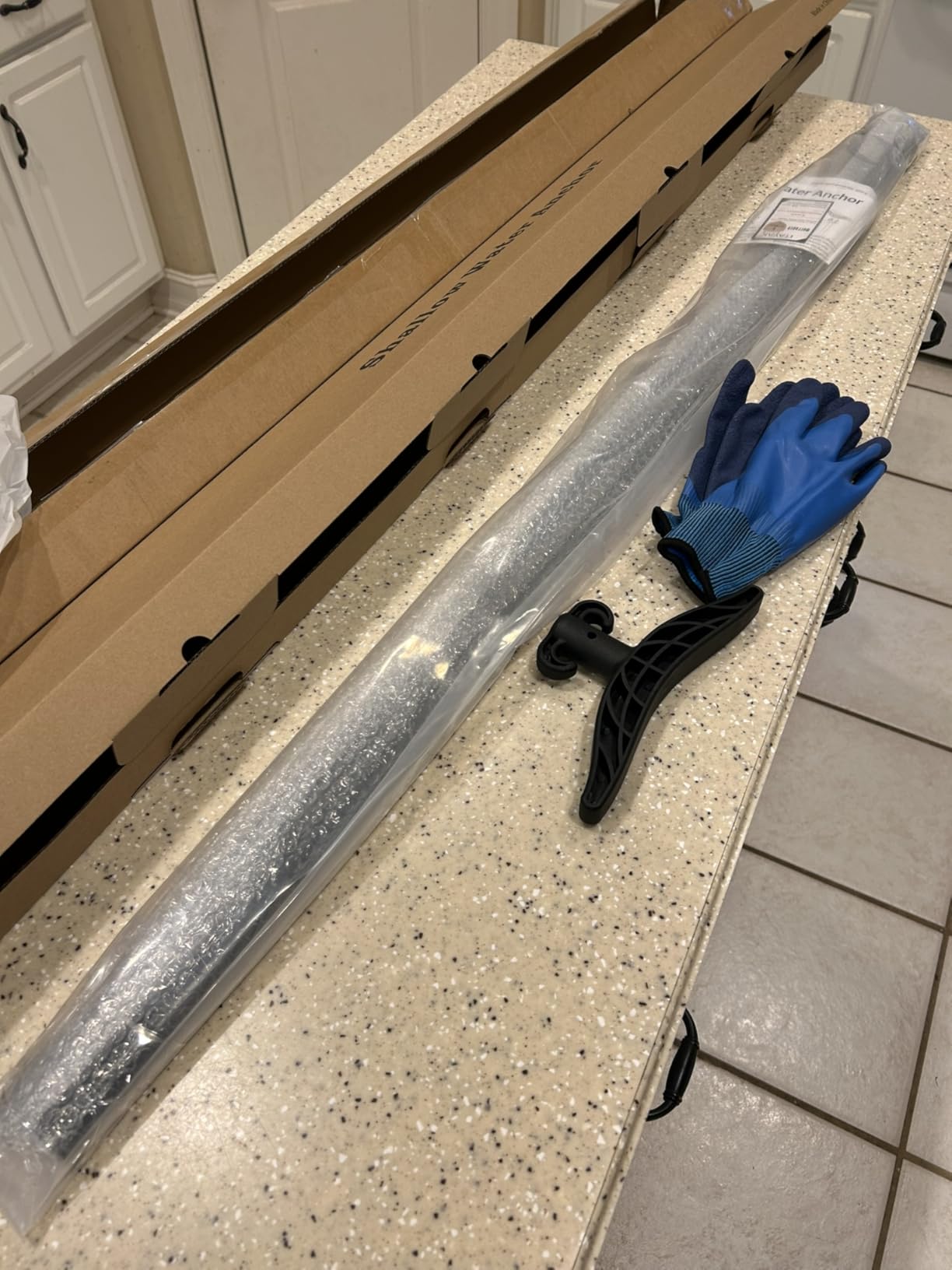 Shallow Water Anchor Pole, Fiberglass Boat Anchor with T-Handle, Pole Anchor with 316 Stainless Tip for Boat, Fishing Kayak (Gloves Included) customer photo 2
