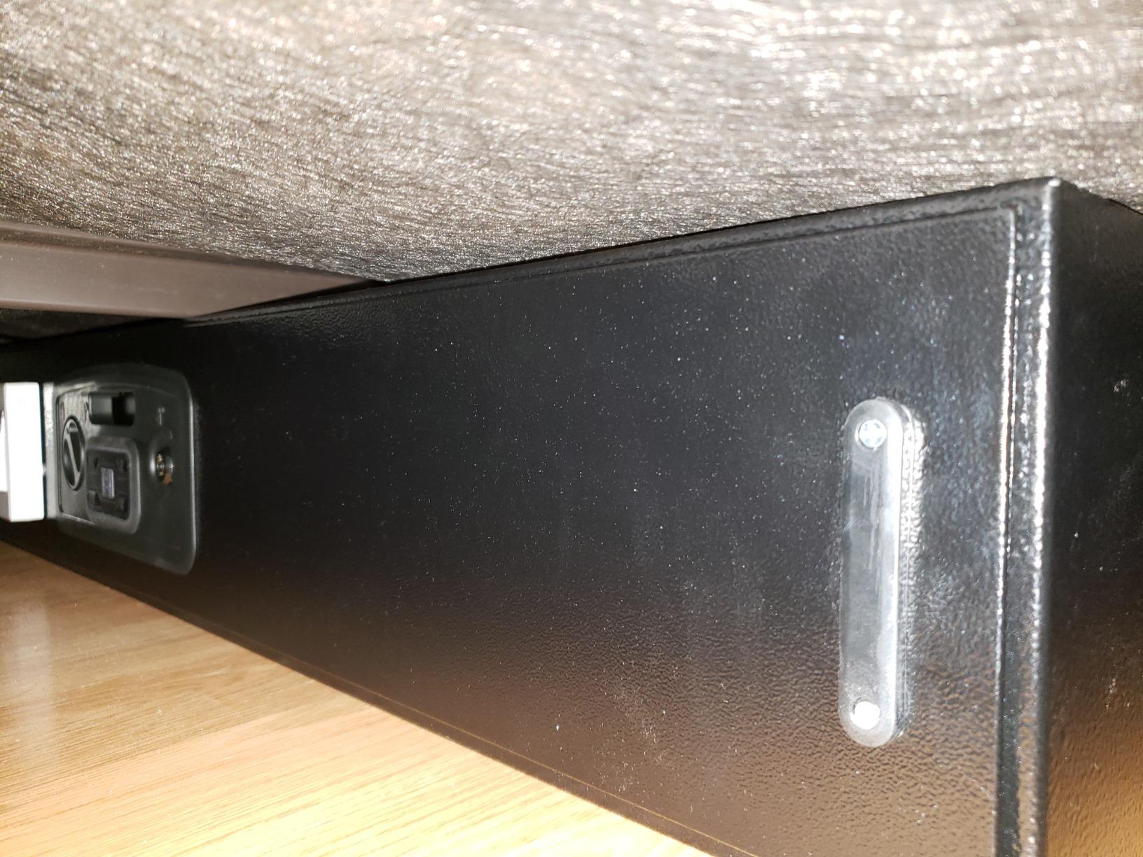Hornady RAPiD Safe AR Gun Locker with RFID Touch Free Entry - Tamper Proof Gun Safe for Rifles and Shotguns - Heavy Duty Rifle Gun Safe customer photo 2