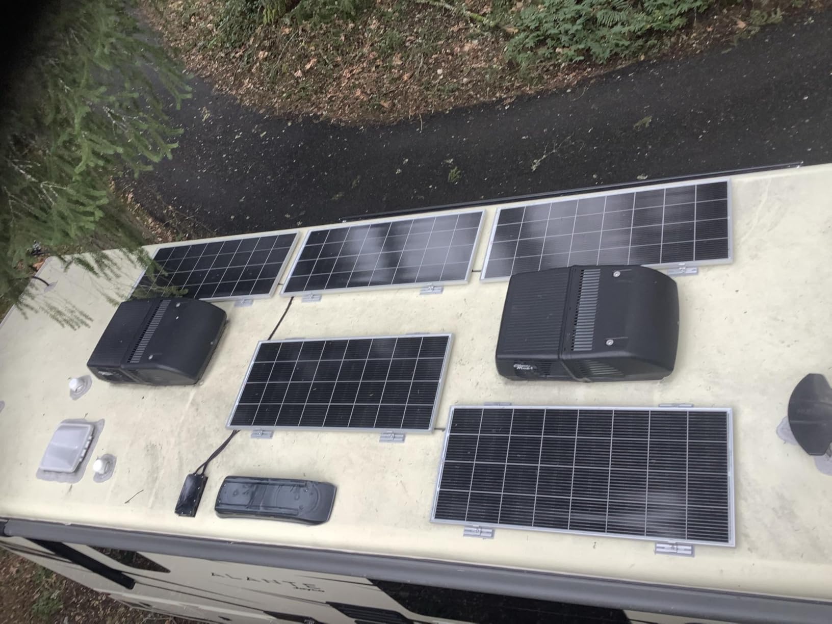 RICH SOLAR 200 Watt 12 Volt 18BB Cell Monocrystalline Solar Panel N-Type Cells High Efficiency Solar Module for RV Trailer Camper Marine Off Grid customer photo 1
