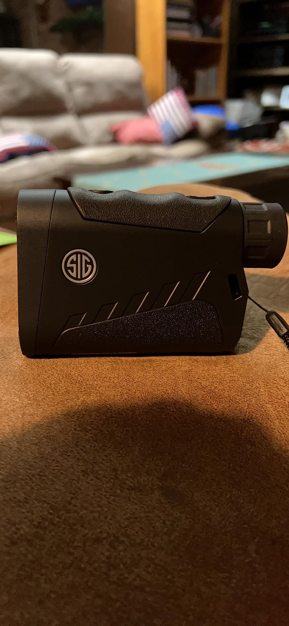 Sig Sauer Buckmasters 1500 6x22mm Laser Rangefinder Monocular - 1500 Yard Range customer photo 2