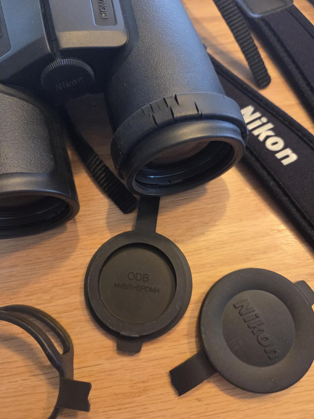 Nikon Monarch M5 8x42 Binocular | Waterproof, fogproof, Rubber-Armored Binocular with ED Glass, Long Eye Relief customer photo 2
