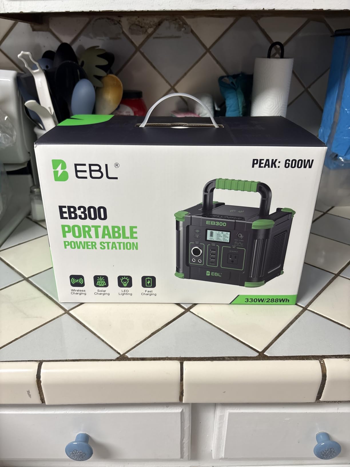 Portable Power Station 1000W (Peak 2000W), 999Wh Solar Generator, 110V Pure Sine Wave AC Outlet with PD 60W USB-C Fast Charging, Outdoor Camping RV Van Home Backup Off-Grid Living customer photo 1