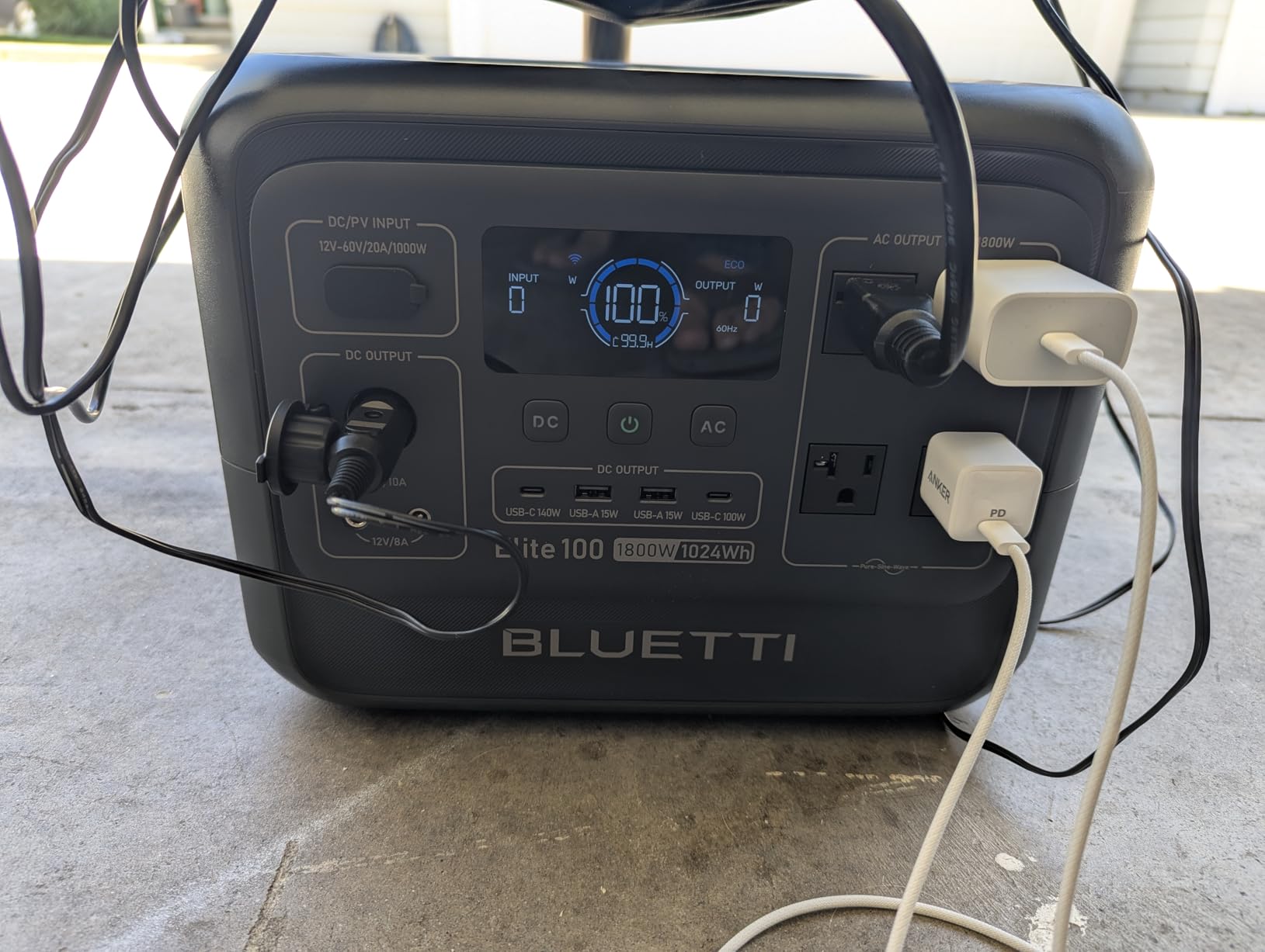 BLUETTI Elite 100 V2 Portable Power Station, 1024Wh LFP Battery Backup w/ 4 1800W AC Ports (3600W Surge), 35% Smaller customer photo 2