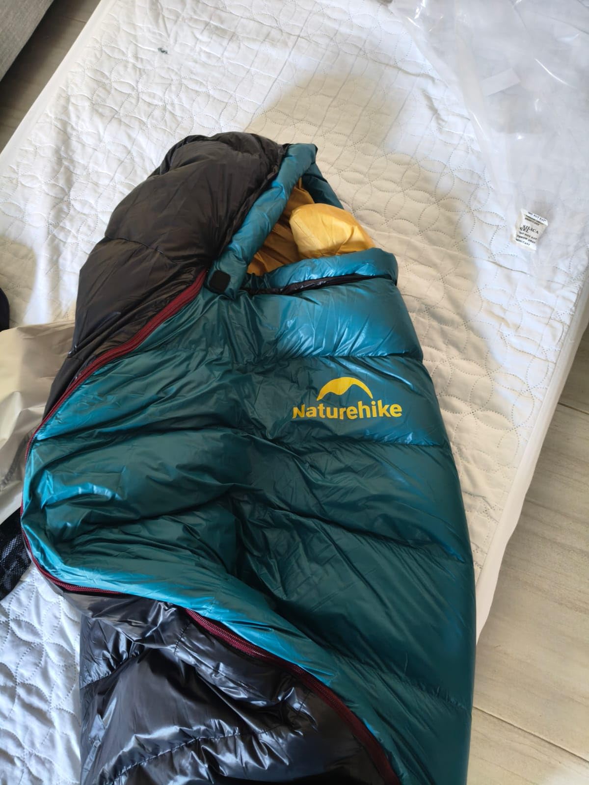 Naturehike 0 Degree RDS Down Mummy Sleeping Bag for Adults, 650 Fill Power, Cold Weather Backpacking Sleeping Bag for Camping, Hiking, -1℉ 18℉ 30℉, YKK Zipper customer photo 2