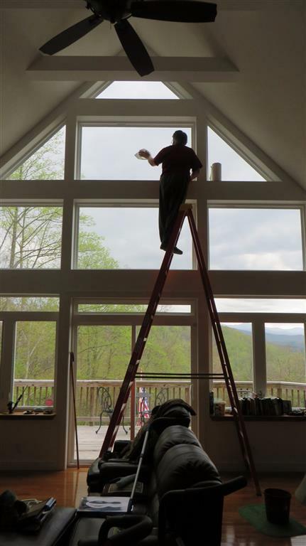 Werner 6204 Fiberglass Stepladder, 4-Foot customer photo 2