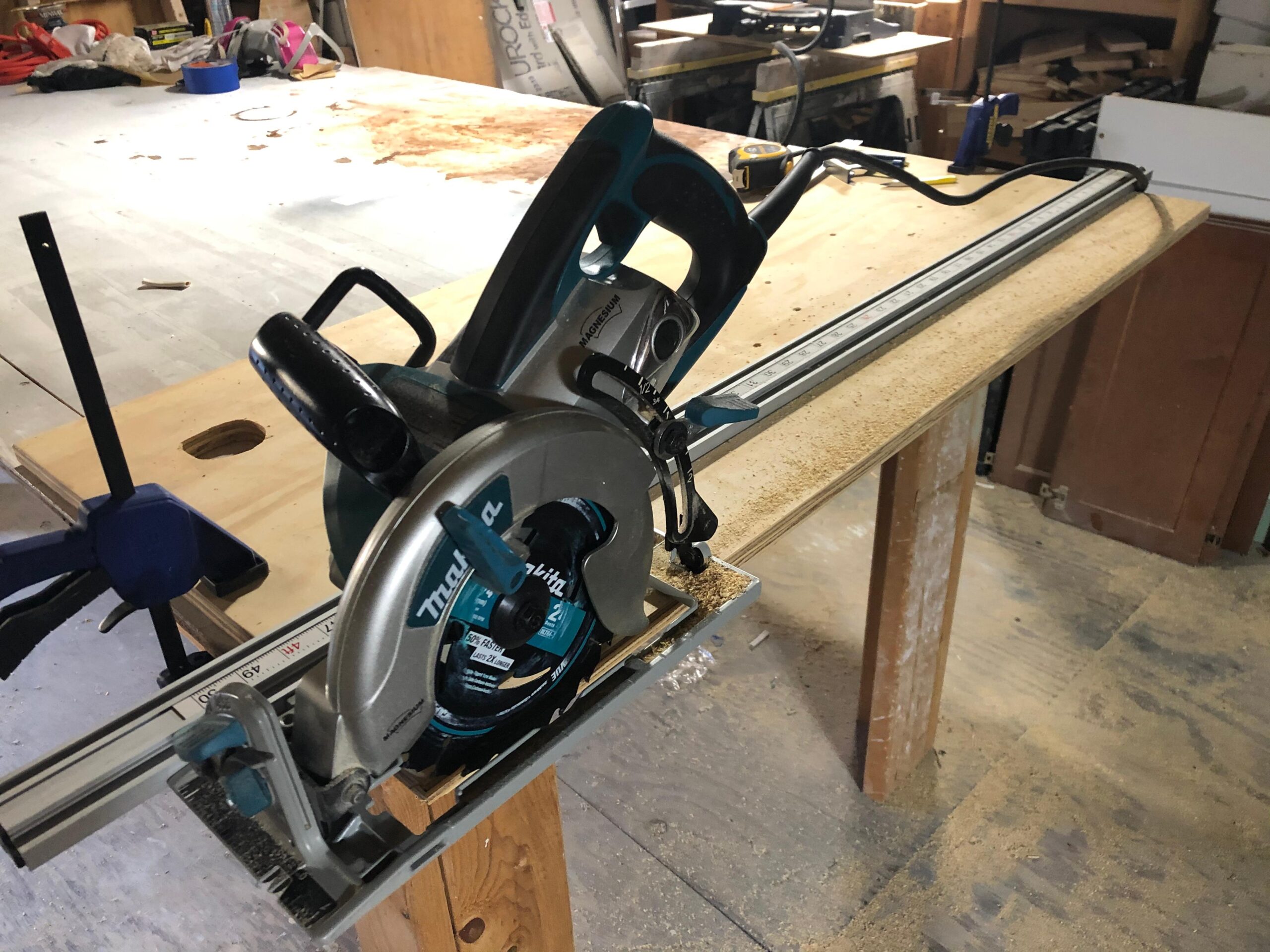 Makita 5377MG 7-1/4-Inch Magnesium Hypoid Saw customer photo 2