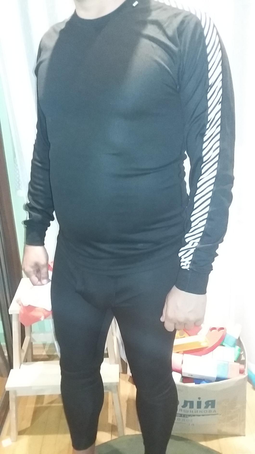 Helly Hansen Men's Lifa Stripe Crew Lightweight Breathable Moisture Wicking Thermal Baselayer customer photo 2