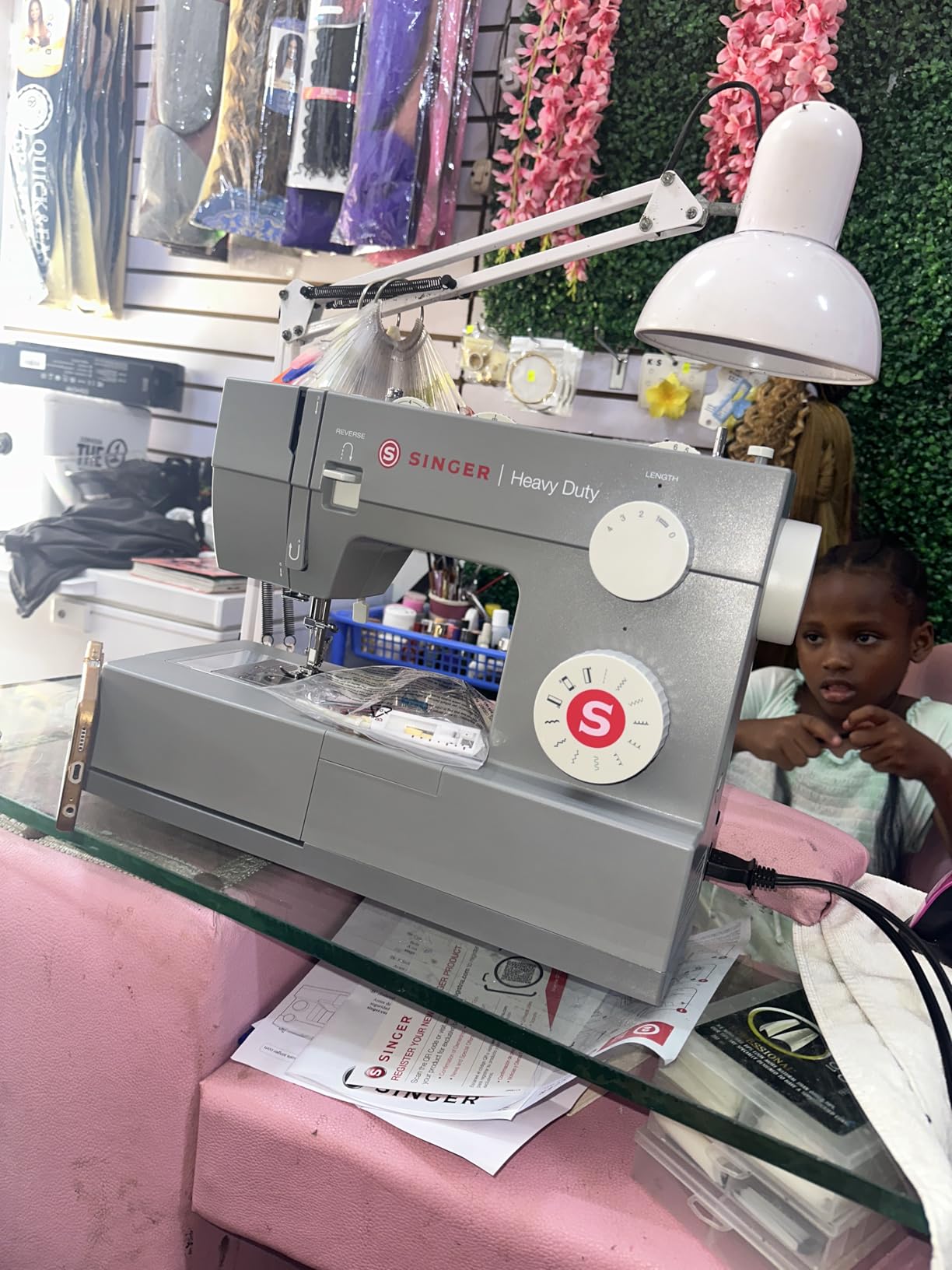 SINGER Heavy Duty 4411 (Grey) High Speed Sewing Machine + Accessories | 11 Built-In Stitches Deliver 69 Stitch Applications | 50% More Power, 1100 Stitches/Min | Metal Frame, 4-Step Buttonhole customer photo 1