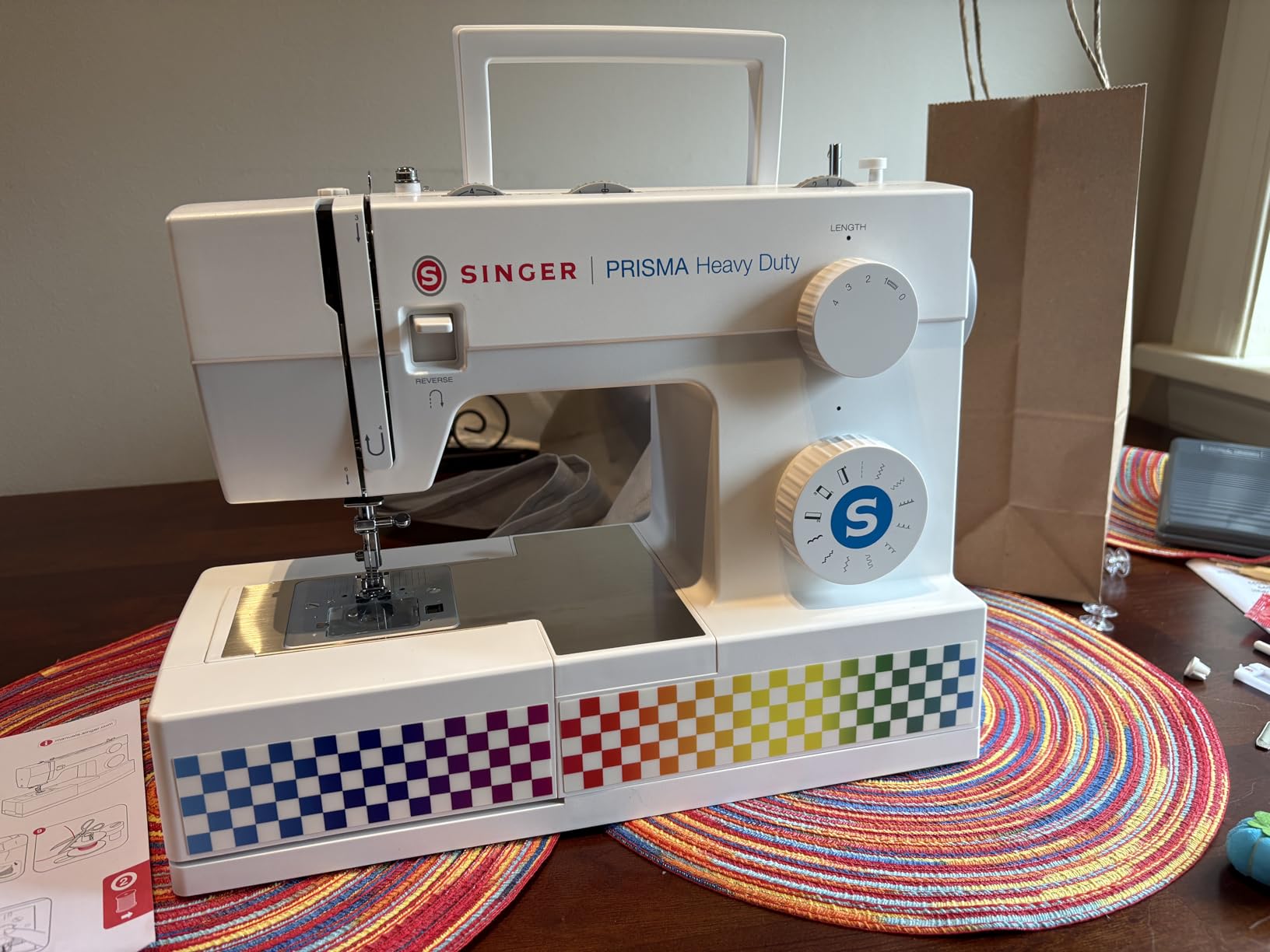 SINGER Heavy Duty 4411 (Grey) High Speed Sewing Machine + Accessories | 11 Built-In Stitches Deliver 69 Stitch Applications | 50% More Power, 1100 Stitches/Min | Metal Frame, 4-Step Buttonhole customer photo 2