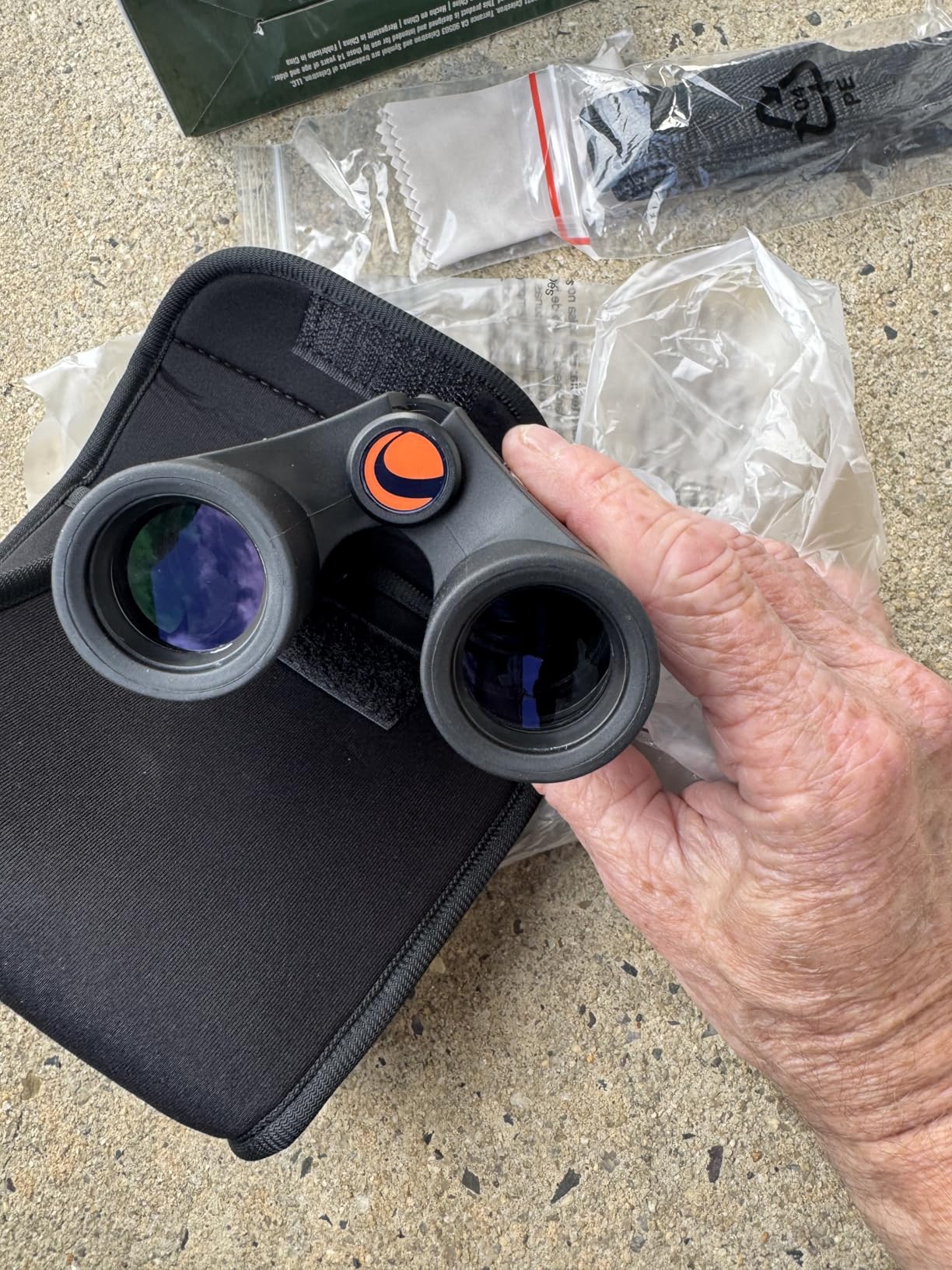 Celestron - Outland X 8x25 Binoculars - Ideal for Birding and Outdoors - 25mm Objective Lenses - Wide 8.2 Degree Field of View - BaK-4 Prisms - Multi-Coated - Waterproof and Fogproof customer photo 1