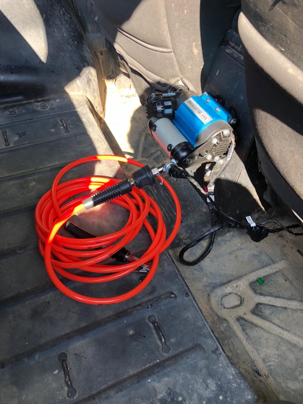 ARB 171302 Portable Tire Inflation Kit, Includes Air Hose 18 Foot Long and Accessories Kit, Quick Fitting For Universal On Board Systems And Air Compressors customer photo 2