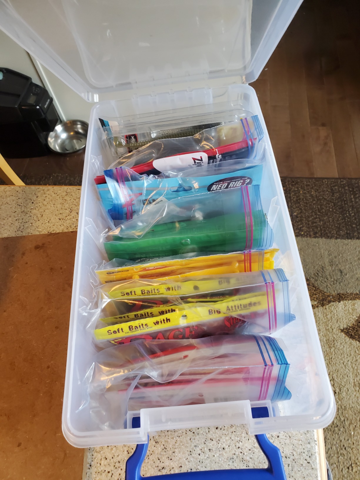 Flambeau Outdoors 4510 Clear Fishing Organizer - Super Half Satchel Soft Fishing Lure Storagees, Bait Organizer, Tuff Tainer with Zerust Anti-Rust Dividers customer photo 2