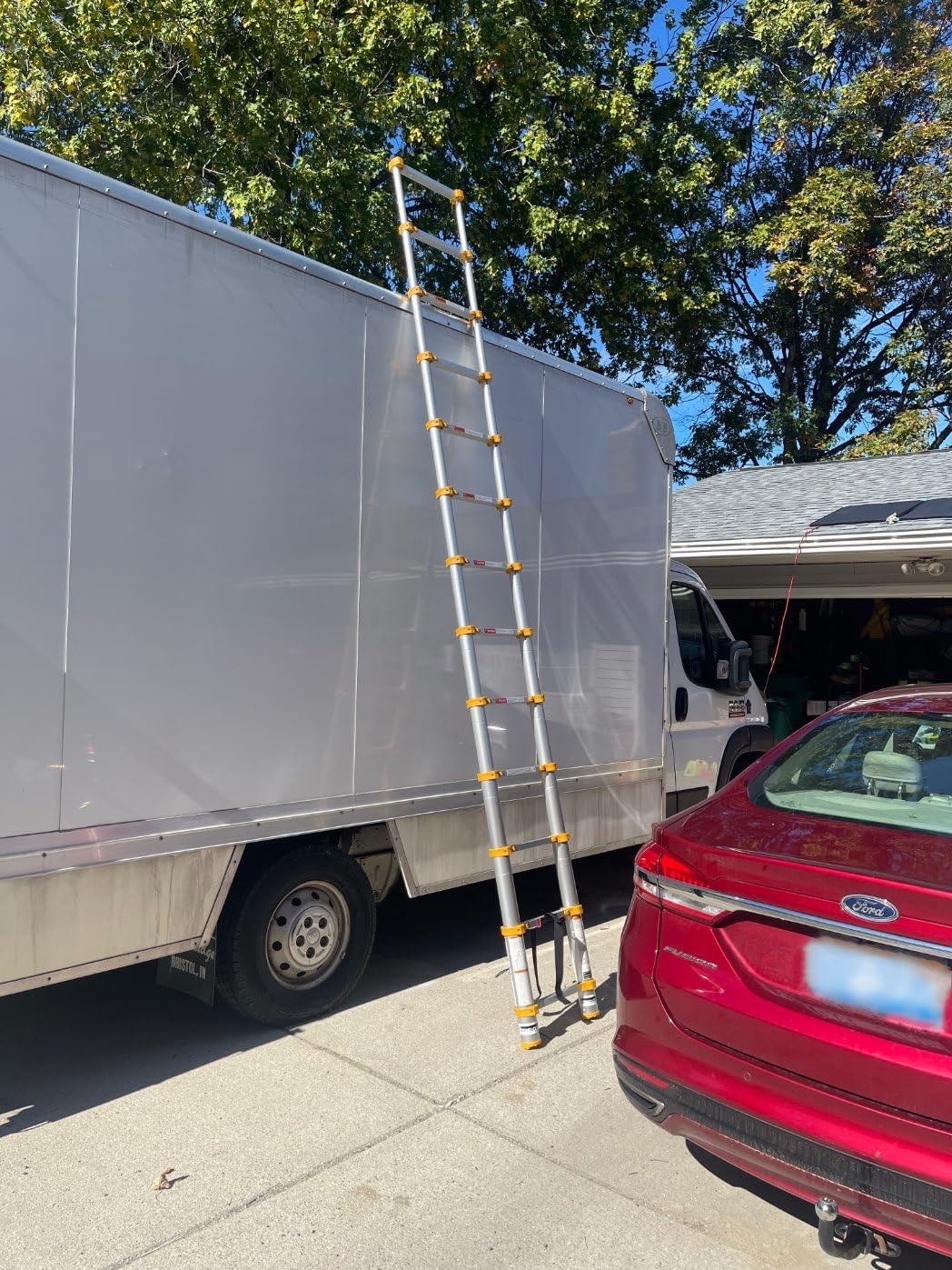 Xtend & Climb Pro Series 785P+ Telescoping Ladder, Blue customer photo 1