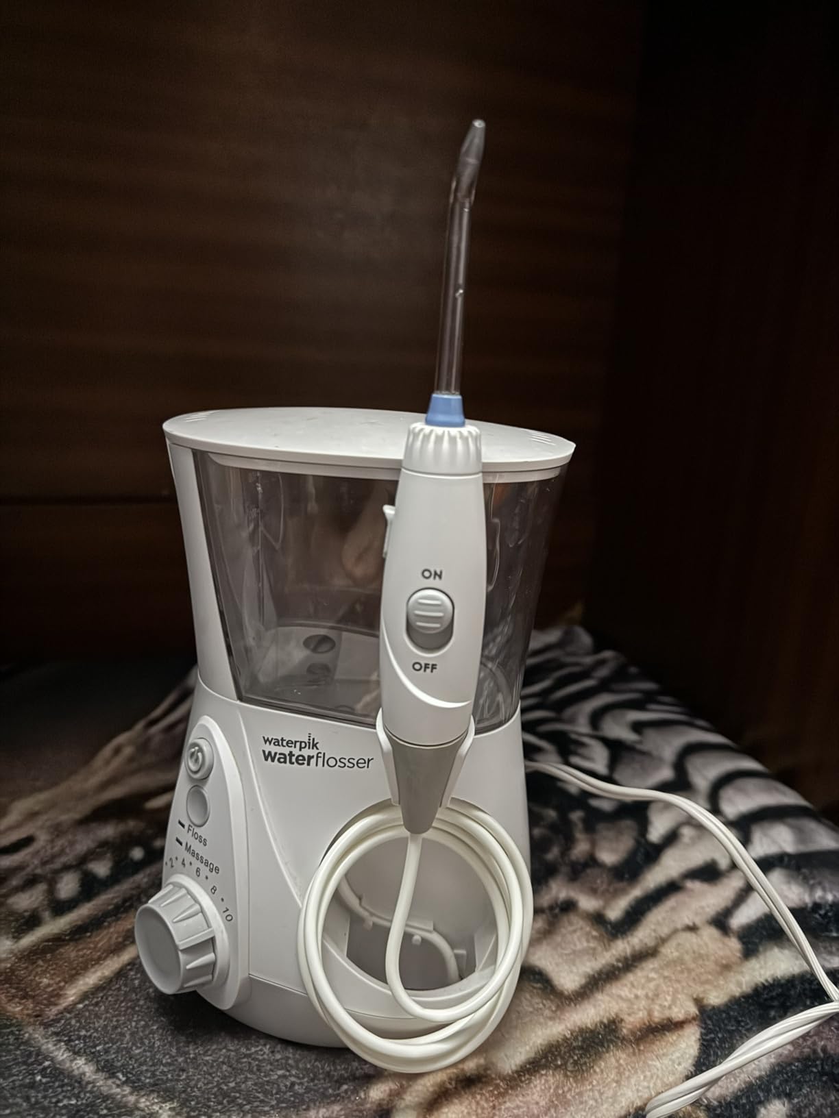 Aquarius Water Flosser For Teeth Cleaning, Gums, Braces, Dental Care, Electric Power With 10 Settings, 7 Tips For Multiple Users And Needs, ADA Accepted, White WP-660, Packaging May Vary customer photo 1