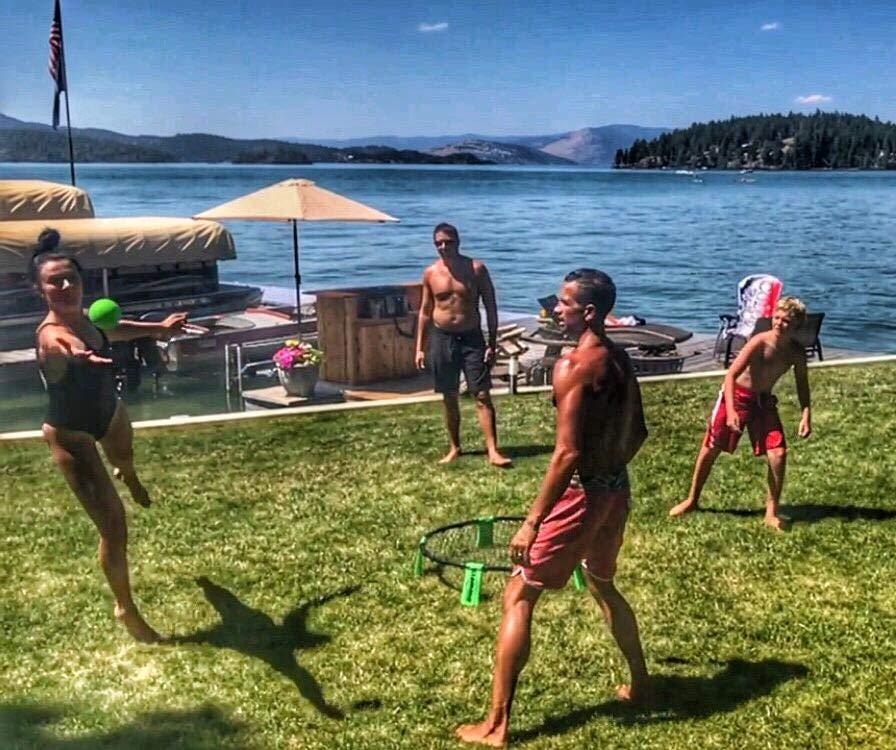 GoSports Slammo Game Set (Includes 3 Balls, Carrying Case and Rules) - Outdoor Lawn, Beach & Tailgating Roundnet Game customer photo 2