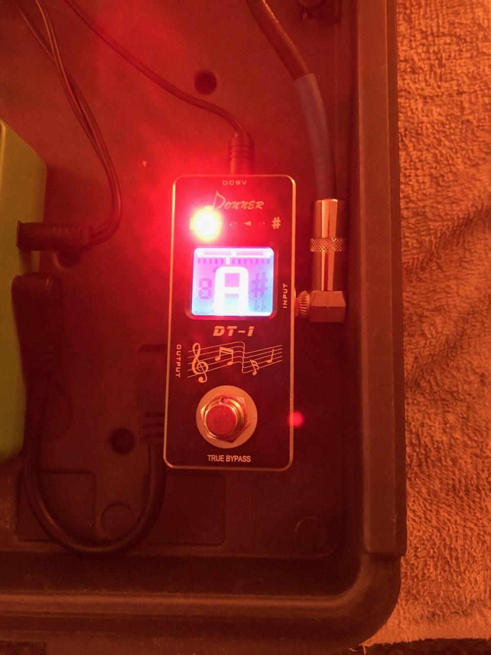 Donner Tuner Pedal, DT-1 Chromatic Guitar Tuner Pedal with Pitch Indicator for Electric Guitar and Bass True Bypass customer photo 1