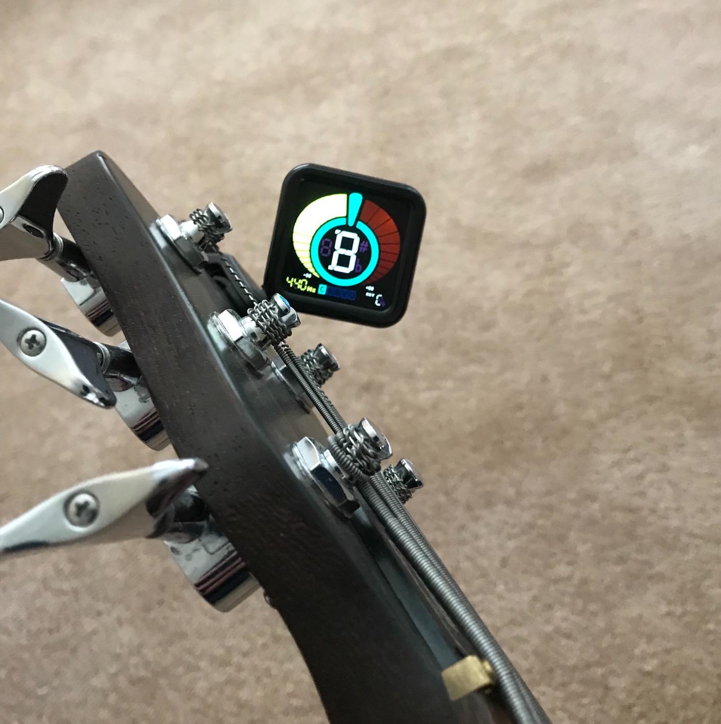 KLIQ UberTuner, Professional Clip-On Tuner for Guitar, Bass, Ukulele, Violin, Mandolin, Banjo & All Instruments customer photo 2