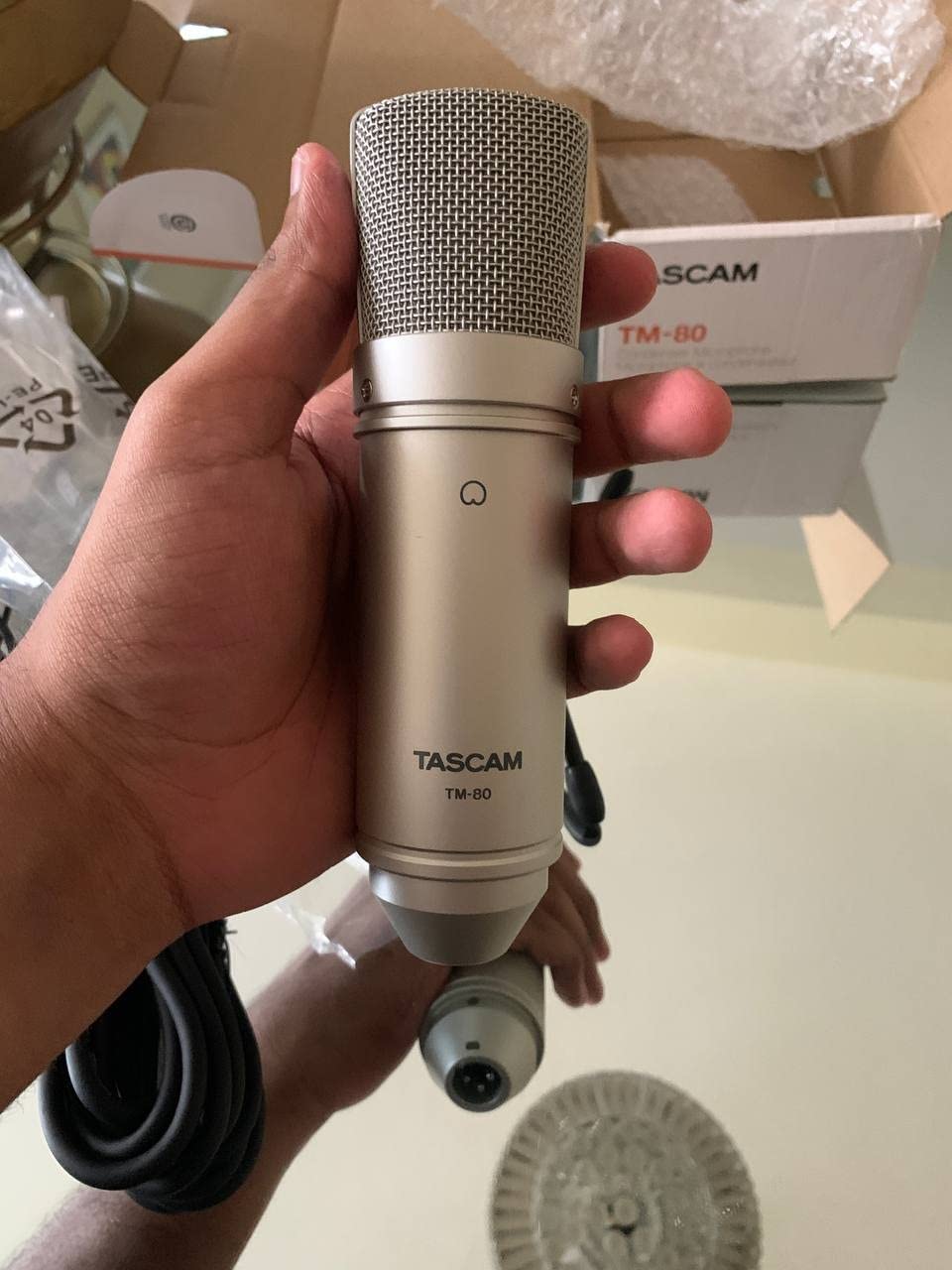 Tascam TM-80 Large Diaphragm Condenser Microphone, Silver customer photo 2