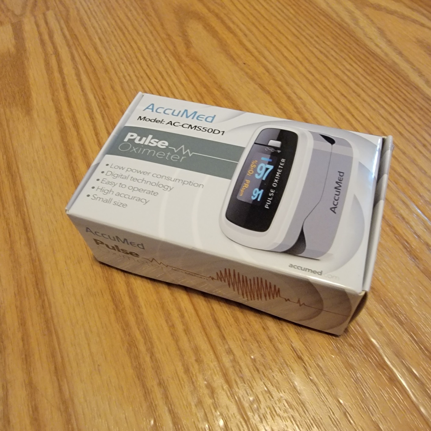 AccuMed CMS-50D1 Fingertip Pulse Oximeter Blood Oxygen Sensor SpO2 for Sports and Aviation, Portable and Lightweight with LED Display, 2 AAA Batteries, Lanyard and Travel Case (White) customer photo 2