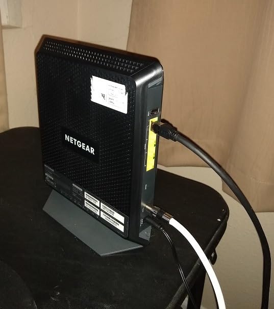 NETGEAR Nighthawk Cable Modem and WiFi 5 Router Combo (C7000) - Compatible with Major Cable Providers incl. Xfinity & Cox - Cable Plans up to 800Mbps - AC1900 - DOCSIS 3.0 customer photo 2