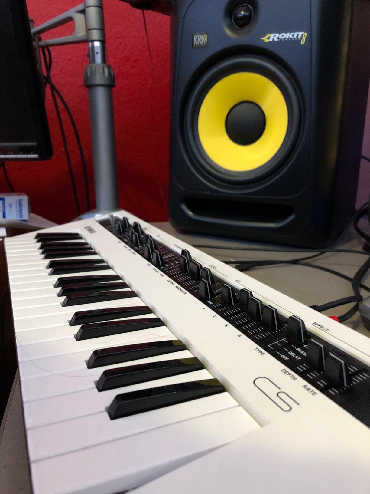 Yamaha REFACE CS Portable Analog Modeling Polyphonic Synthesizer customer photo 1