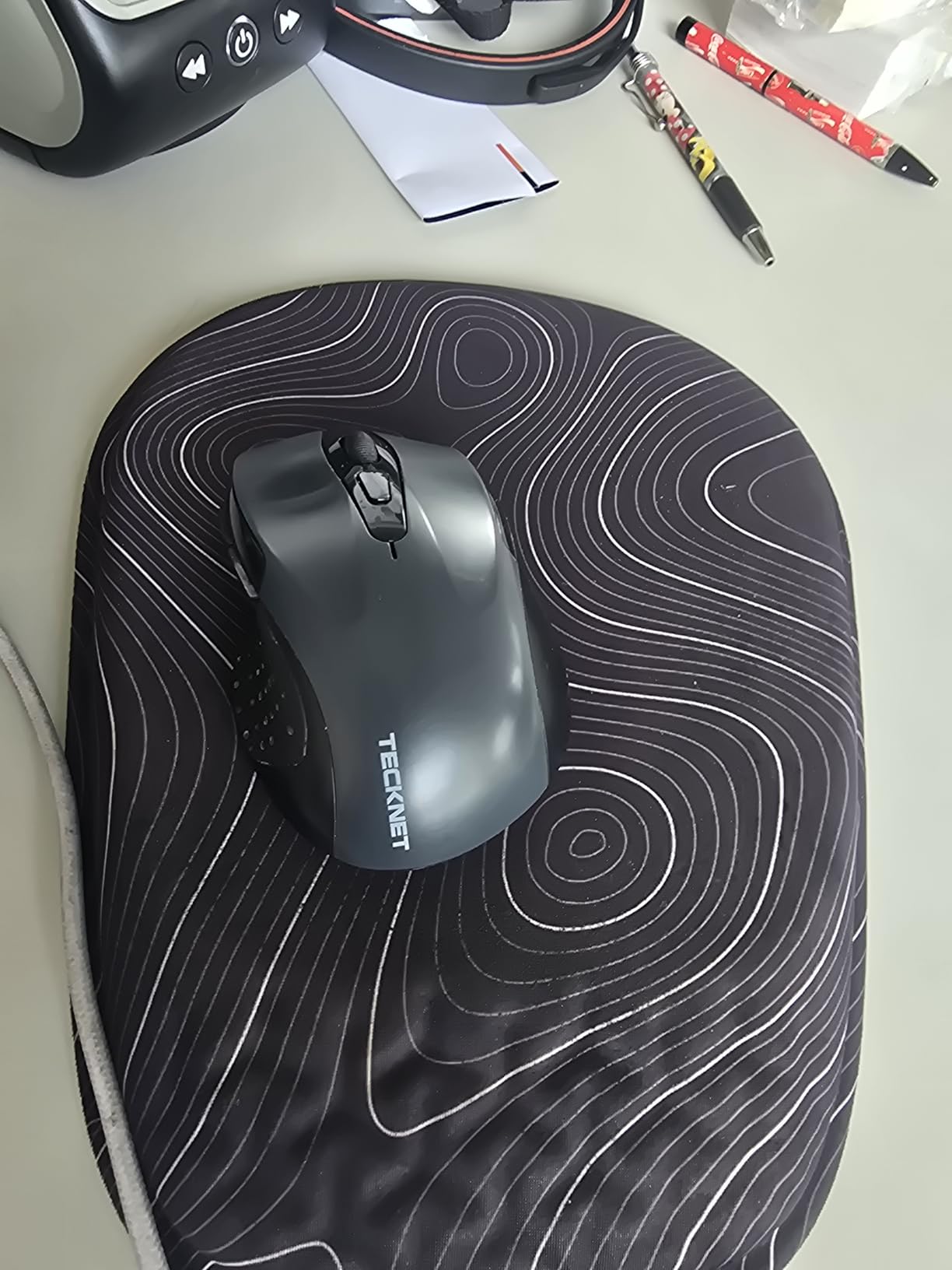 TECKNET Wireless Mouse, 2.4G Ergonomic Optical Mouse, Computer Mouse for Laptop, PC, Computer, Chromebook, Notebook, 6 Buttons, 24 Months Battery Life, 2600 DPI, 5 Adjustment Levels - Purple customer photo 2