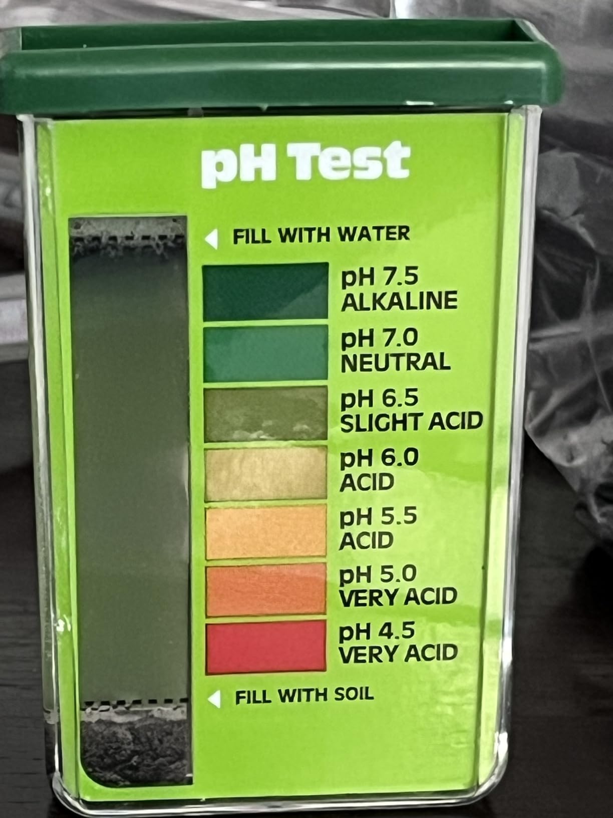 Rapitest Soil Test Kit for Gardens, Vegetables, Flowers and Lawns. USA designed and assembled soil tester completely, quickly and accurately measures/analyzes soil pH acidity and garden nutrients. customer photo 2