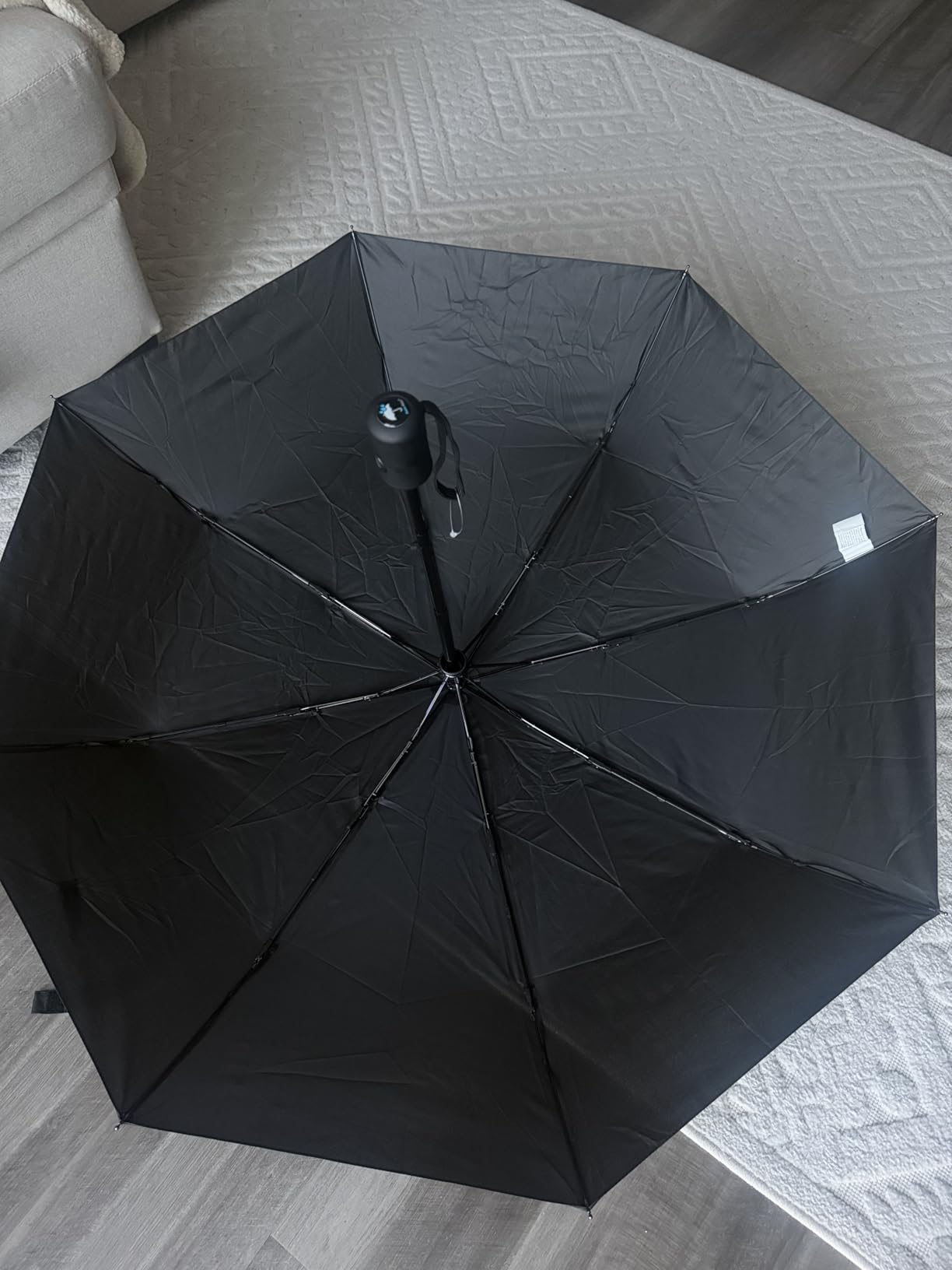 Windproof Compact Umbrellas for Rain - Strong Reinforced Fiberglass Rib Design & Auto Open & Close - Portable Folding Travel Umbrella - Lightweight & Packable for Women & Men, Easy Collapse customer photo 2