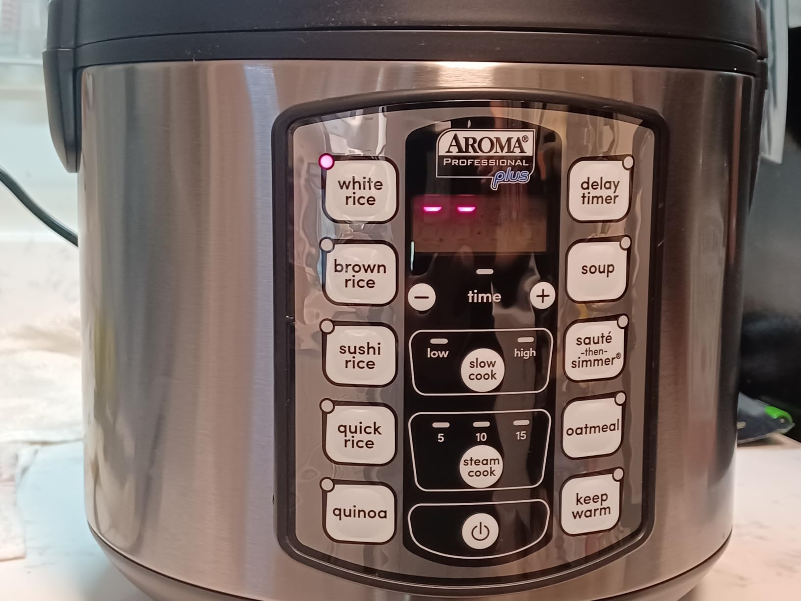 Aroma Housewares Professional Plus ARC-5000SB 20 Cup (Cooked) Digital Rice Cooker, Food Steamer, Slow Cooker, Stainless Exterior/Nonstick Pot, Silver, Black customer photo 2