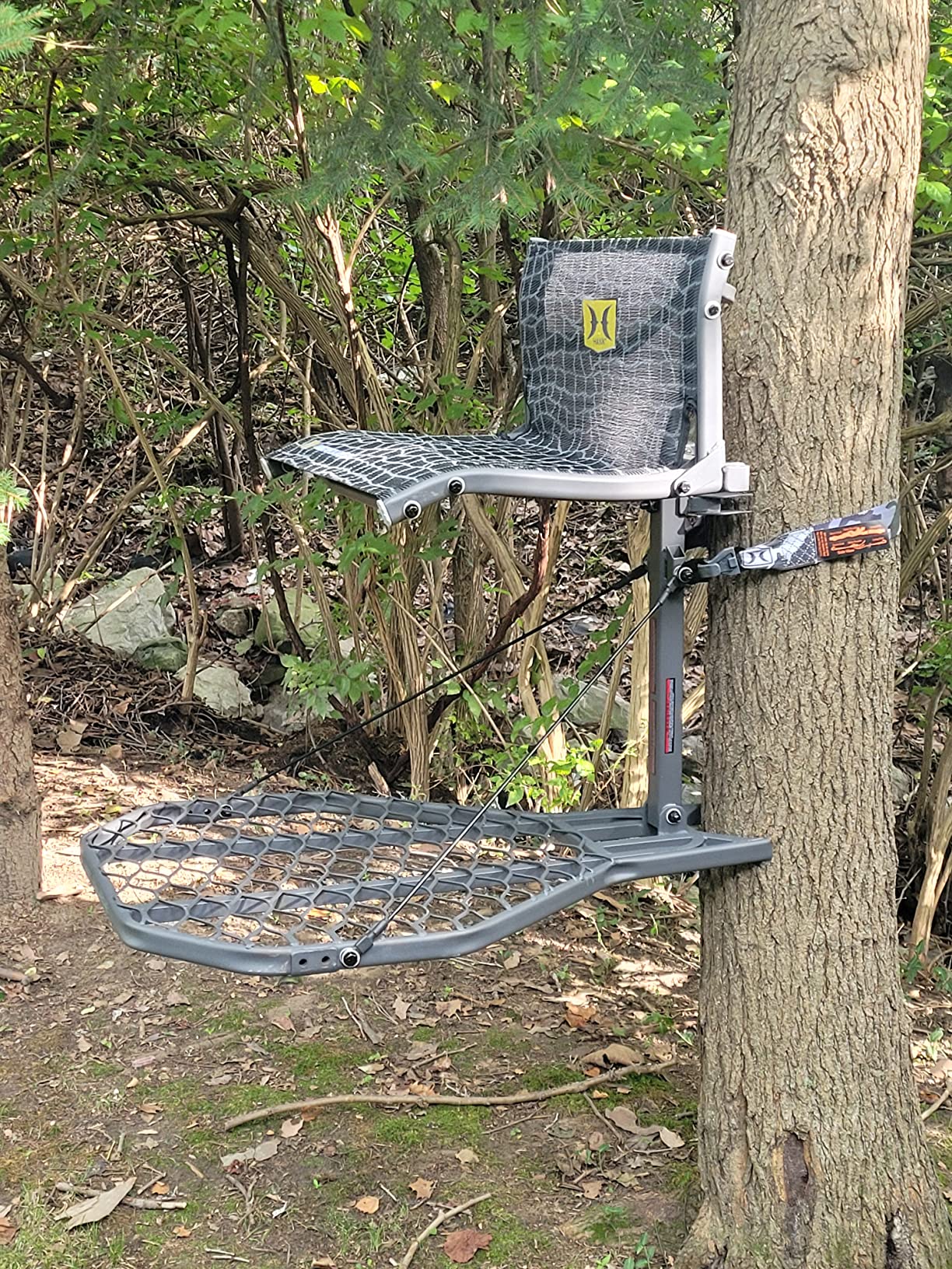 Hawk CRUZR Hang On, Tree Stand Hunting Gear with Lumbar MeshComfort Seat and All-Welded Platform, Foot Rest for Mobile Hunters, 34 x 24 Inch customer photo 2