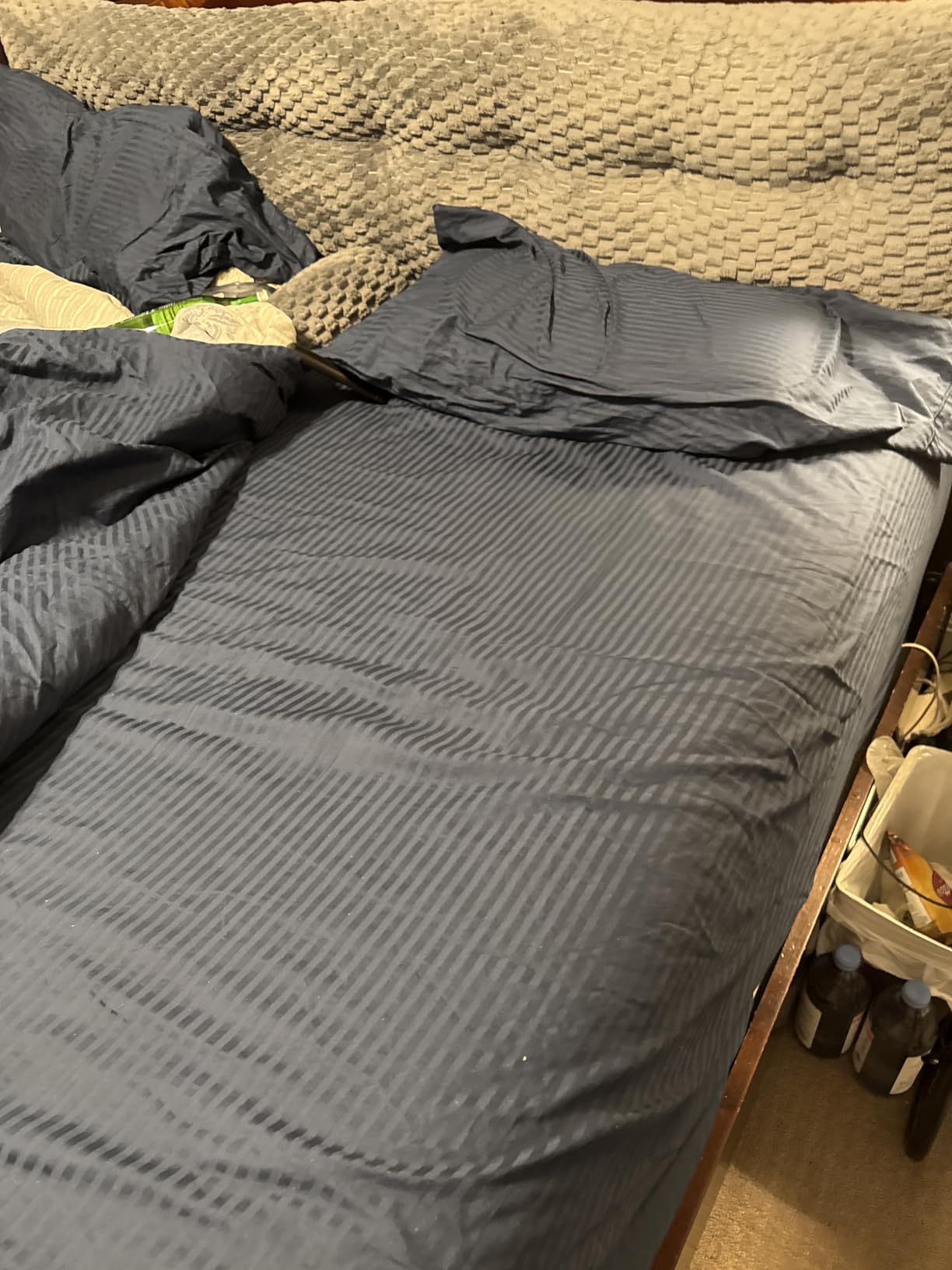 Feather & Stitch 500 TC Queen Size Bed Sheet Set, 100% Cotton Soft Breathable Bedsheets 4 Piece 18