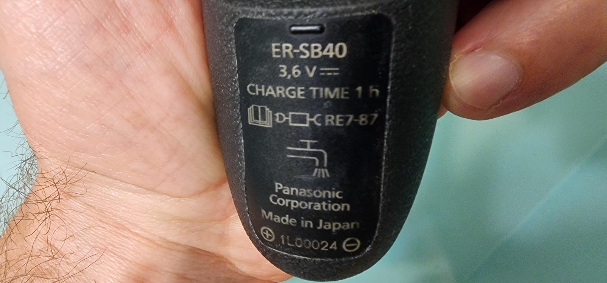 Panasonic Beard Trimmer for Men Cordless Precision Power, Hair Clipper with Comb Attachment and 19 Adjustable Settings, Washable, ER-SB40-K customer photo 2