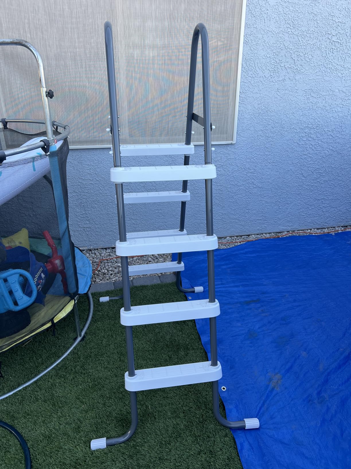 Intex Steel Frame Above Ground Swimming Pool Entry/Exit Ladder for 48 inch High Wall Pools, 300 Pound Capacity, Accessory Only, Pool Not Included customer photo 1