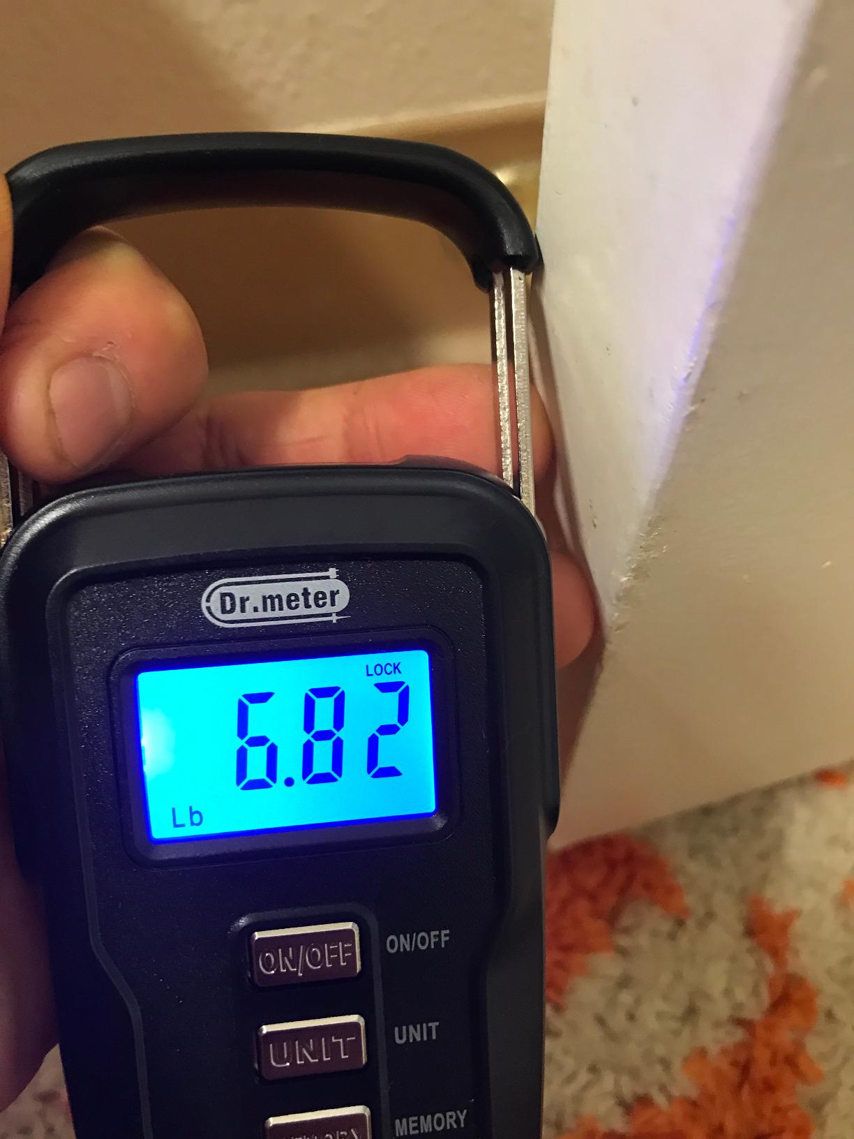 Dr.Meter Fish Scale Backlit LCD Display FS01: 110lb/ 50kg Digital Luggage Scale with Storage Function Numerical Comparison, Built-in Measuring Tape, Batteries Included - Fishing Gifts for Men customer photo 1