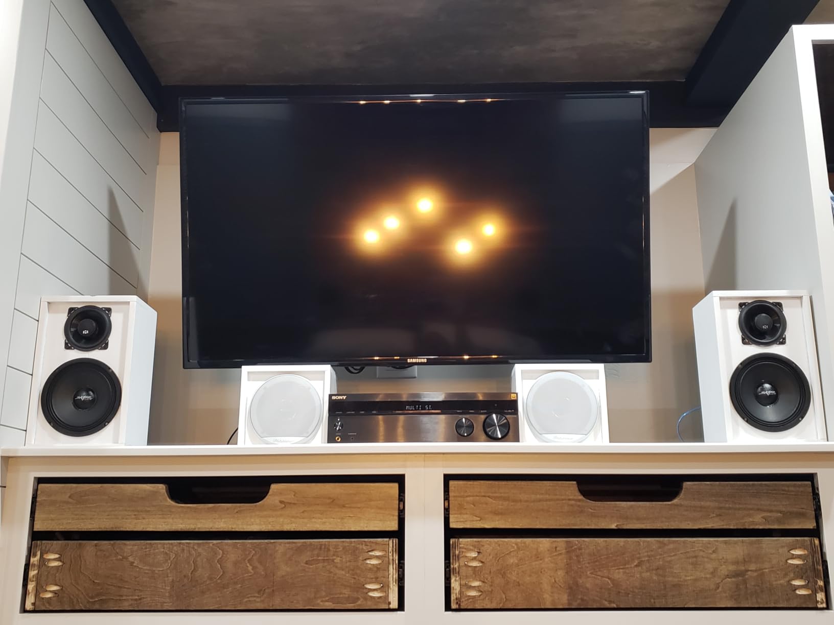 Sony STRDH590 5.2 Channel Surround Sound Home Theater Receiver: 4K HDR AV Receiver with Bluetooth, Black customer photo 2