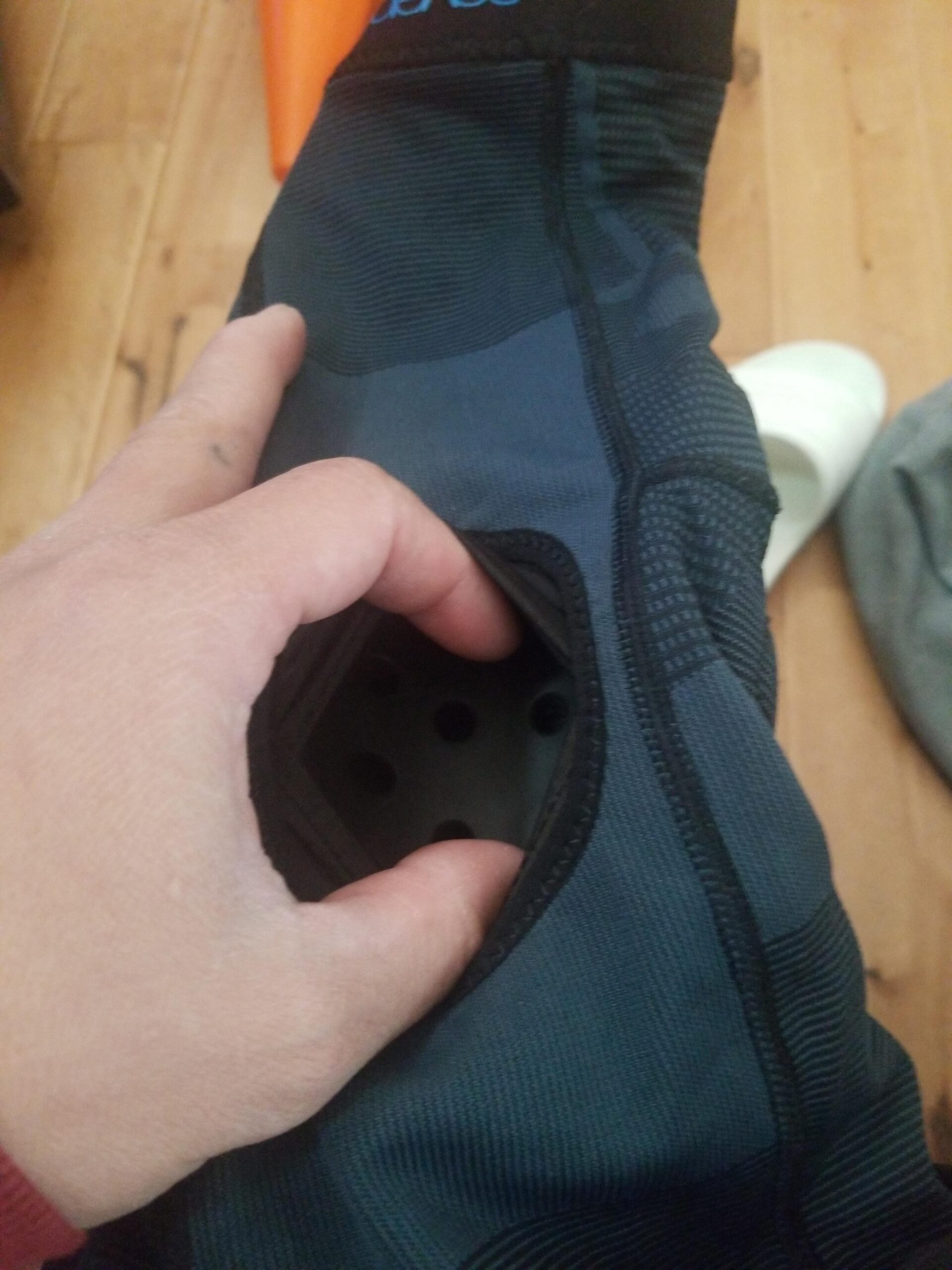 7 iDP Project Knee Pad for MTB, Downhill, Enduro, Cycling & Biking customer photo 1