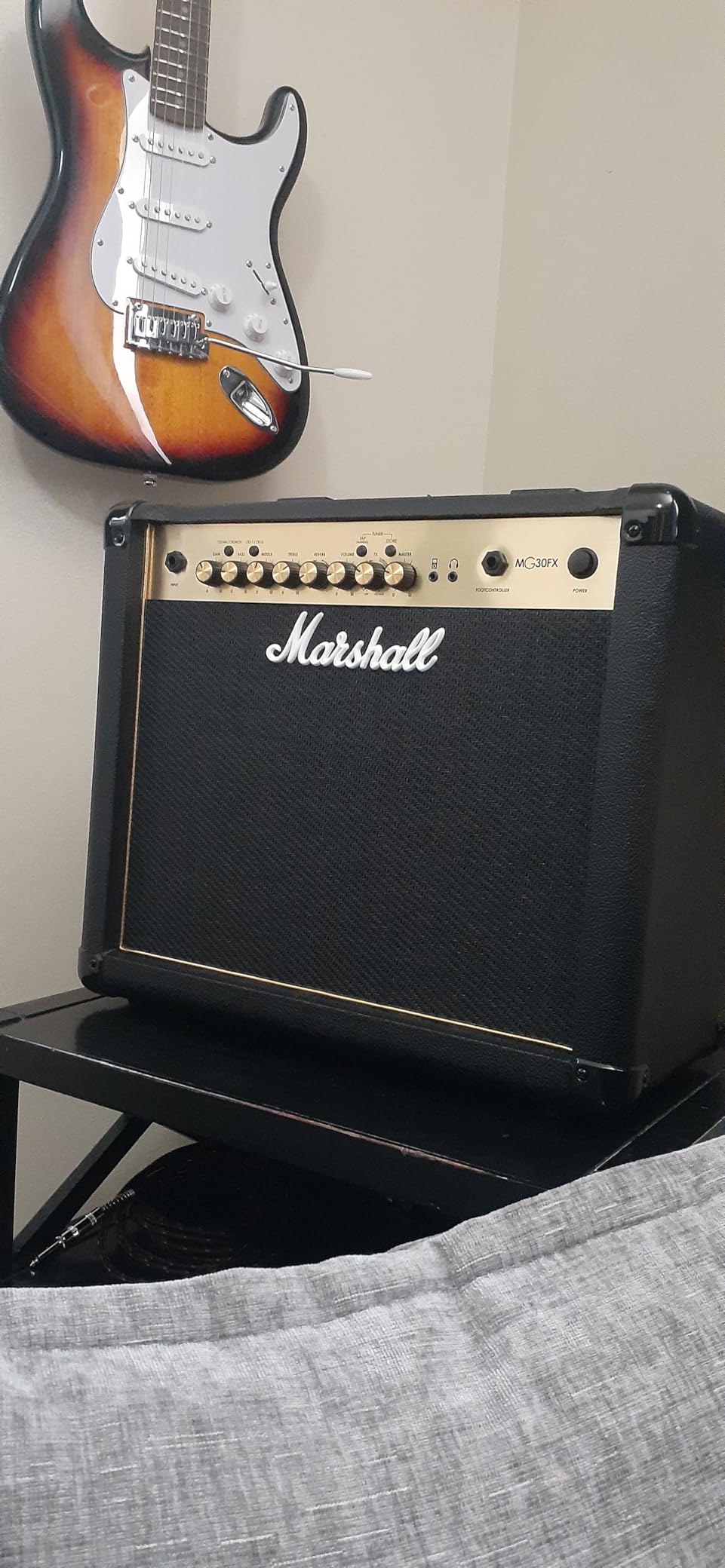 Marshall Amps M-MG30GFX-U 30W 1x10 combo in Gold with FX customer photo 1